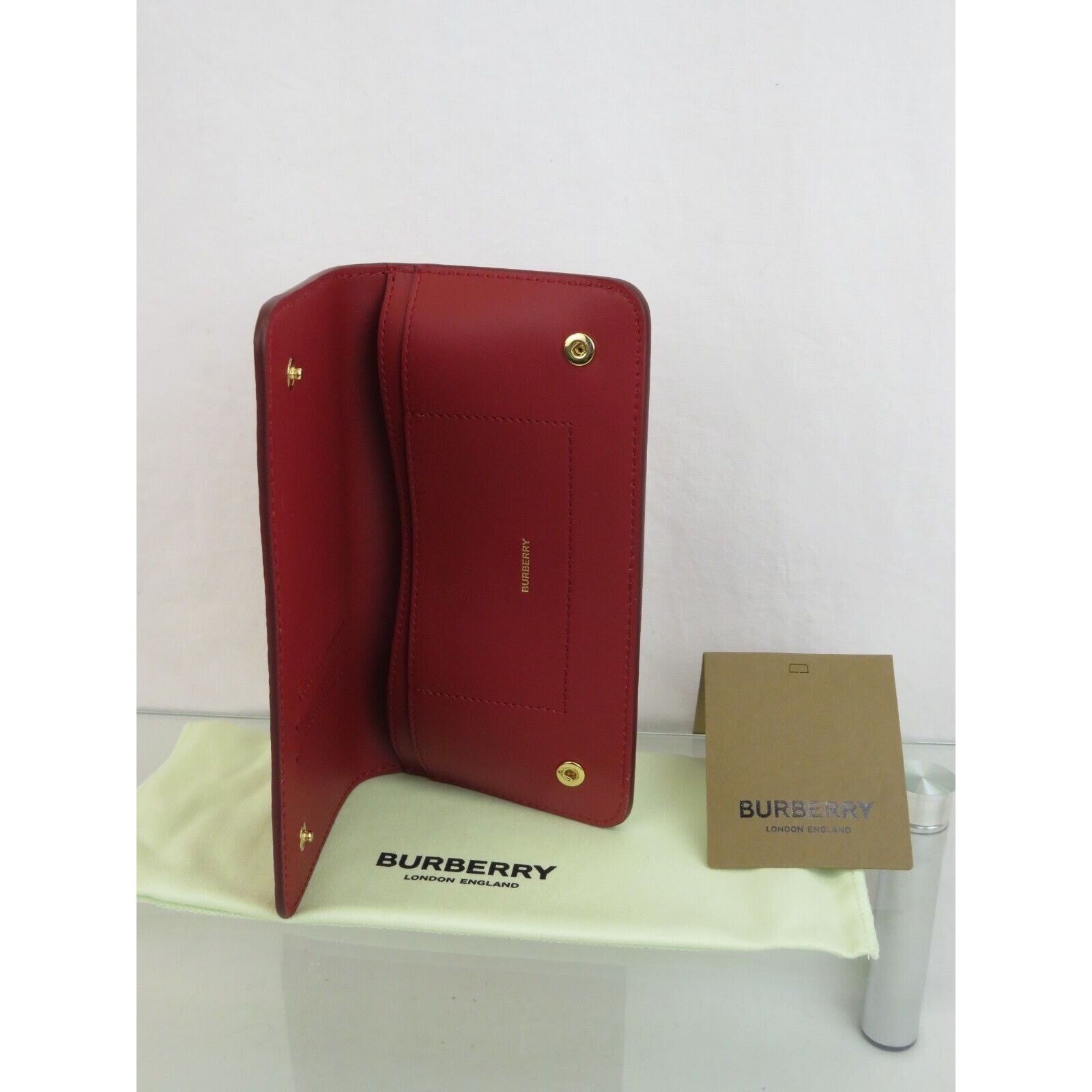 Burberry BURBERRY ROWE RED LEATHER LOGO BILL SNAP CONTINENTAL WALLET Size ONE SIZE - 9 Thumbnail