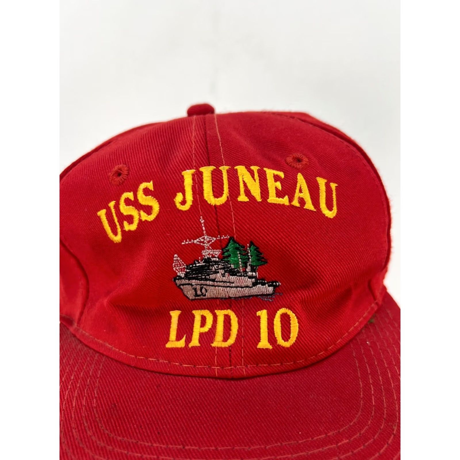 Vintage VINTAGE USS JUNEAU LPD 10 Cap Men Red USA Made in USA Snapback Size ONE SIZE - 2 Thumbnail