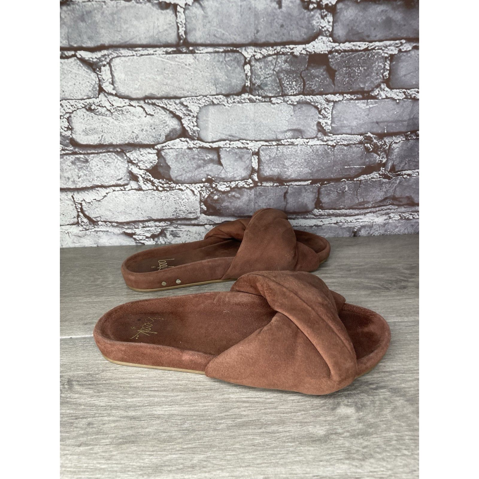 beek Beek Tesia Burnt Brown Suede Leather Slides Casual Sandals W Size US 8 / IT 38 - 1 Thumbnail