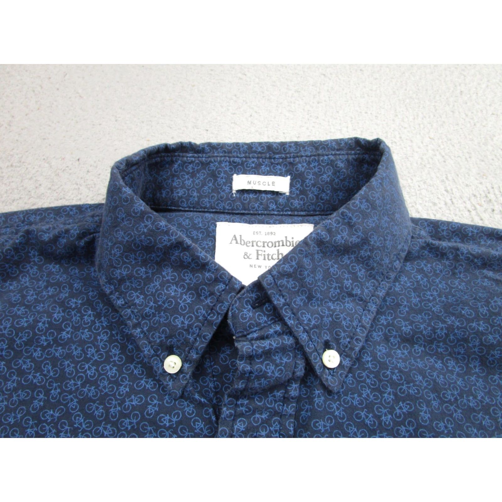 Abercrombie & Fitch Abercrombie & Fitch Shirt Mens XL Button-Down Bicycle Print Muscle Fit Casual Blue Size US XL / EU 56 / 4 - 3 Thumbnail