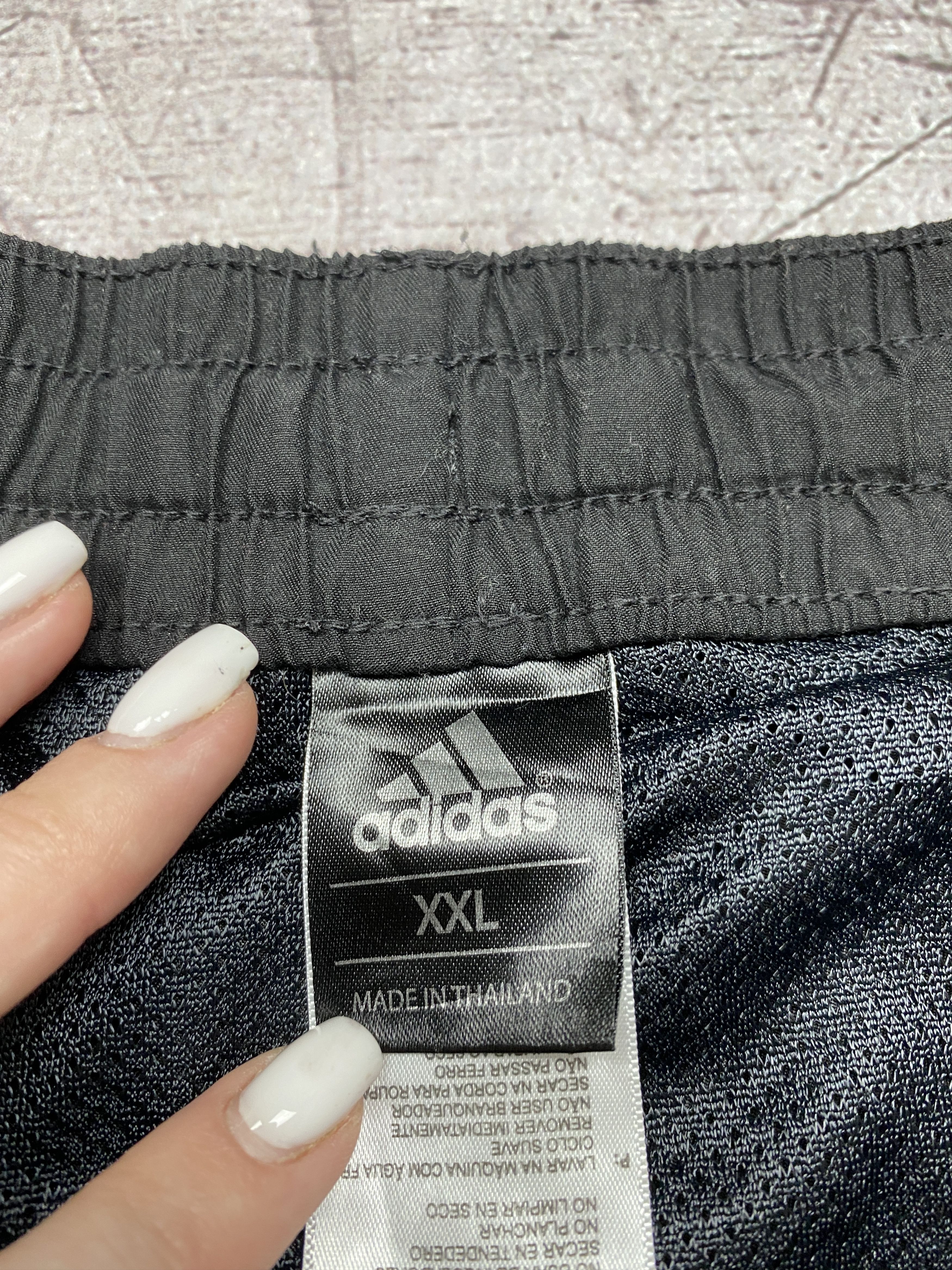Adidas × Vintage Adidas Vintage Mens Nylon Shorts Size US 38 / EU 54 - 5 Thumbnail