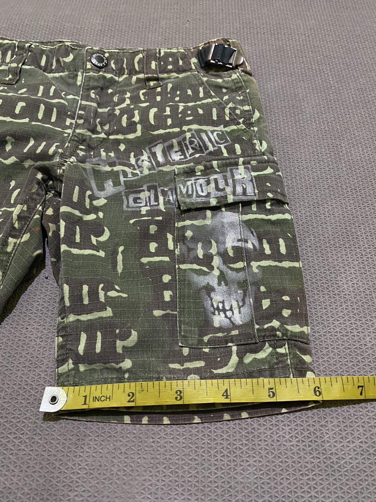 Hysteric Glamour × Japanese Brand Y2k Hysteric Glamour Kids cargo shortpants Size US 26 / EU 42 - 12 Thumbnail
