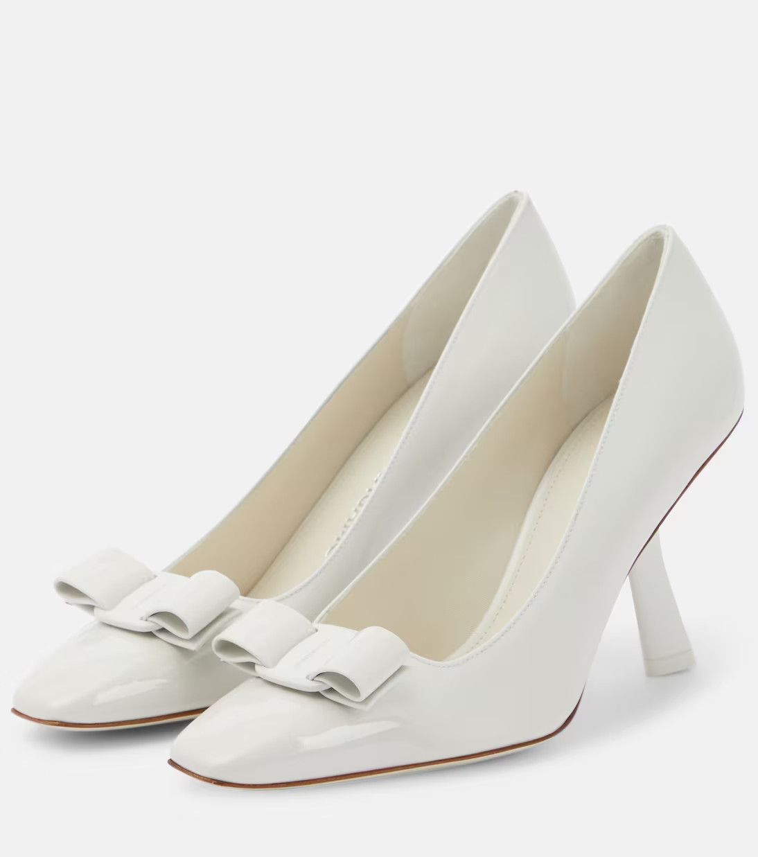 Salvatore Ferragamo o1s1rm0724 Leather Pumps in White Size US 7.5 / IT 37.5 - 2 Thumbnail