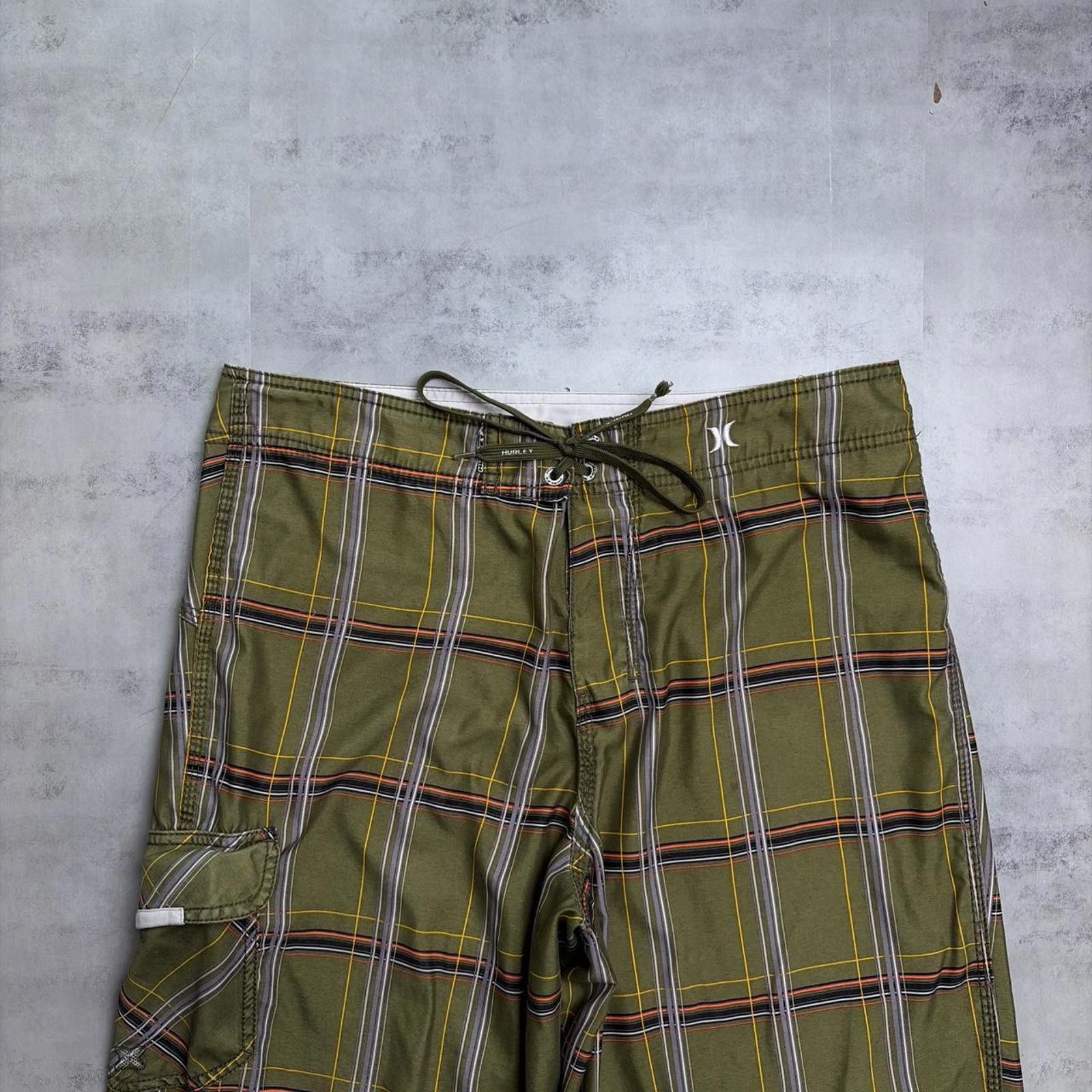 Hurley Y2K Green Hurley Grunge Plaid Baggy Surf Board Shorts Size US 34 / EU 50 - 2 Thumbnail