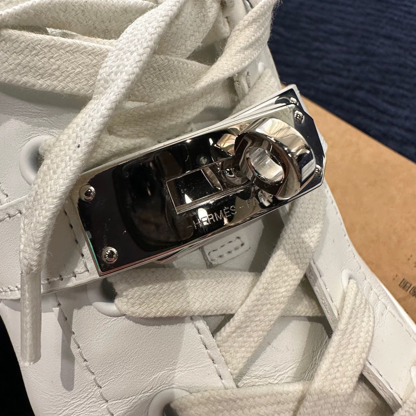 Hermes Hermes Kelly Buckle Sneakers 42 mar576 Size US 9 / EU 42 - 9 Thumbnail