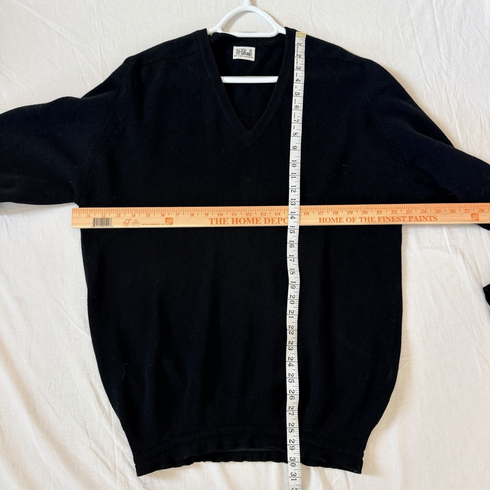 N.Peal N Peal 100% Cashmere Black V Neck Sweater Unisex Size US XL / EU 56 / 4 - 12 Thumbnail