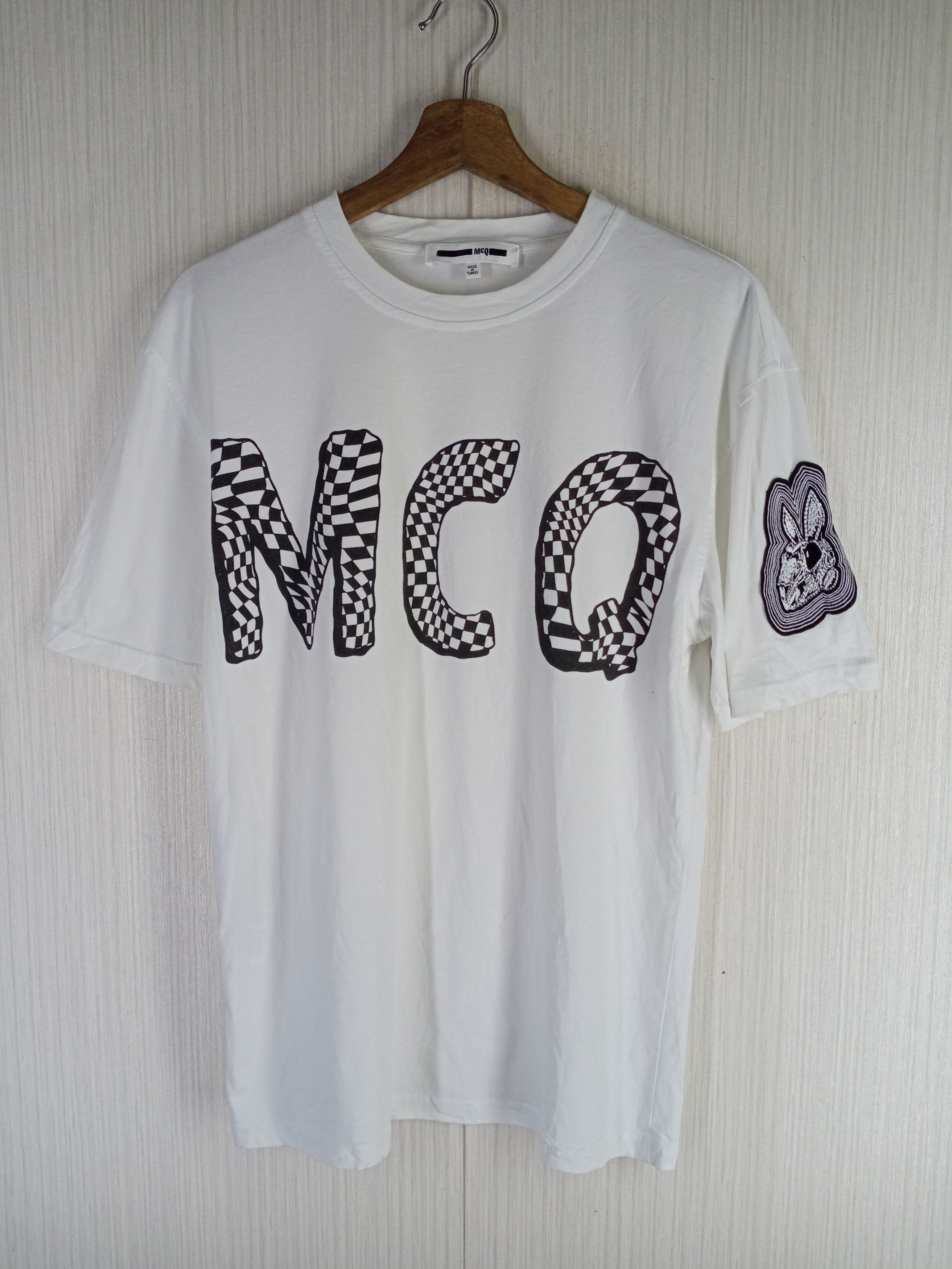 Alexander McQueen Alexander McQueen Tshirt Size US S / EU 44-46 / 1 - 1 Thumbnail