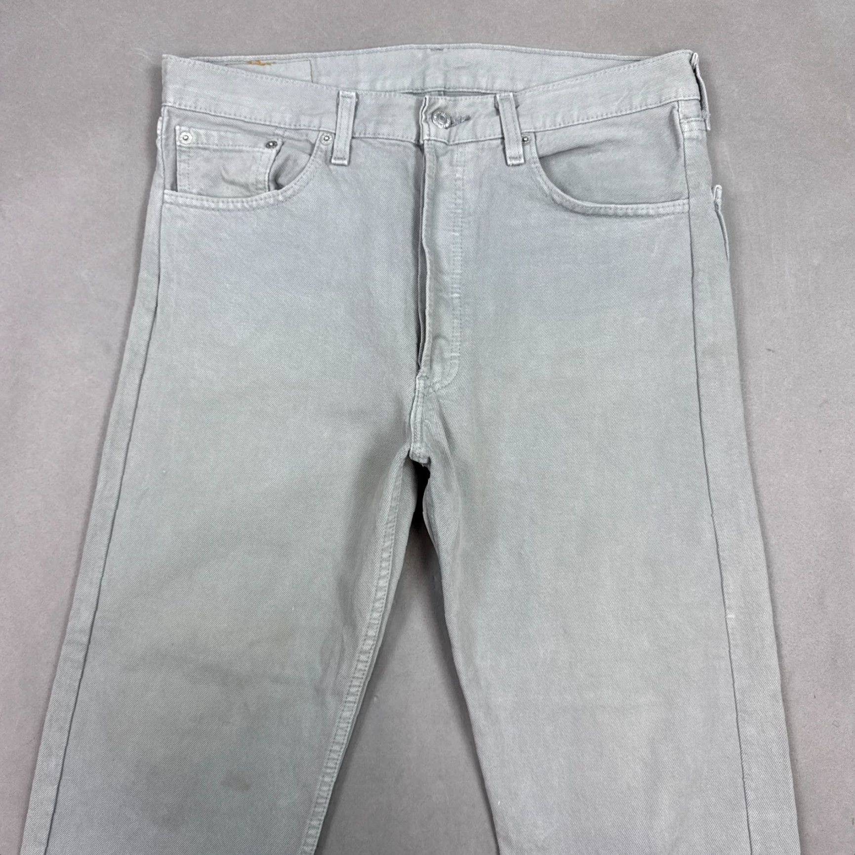Levi's VINTAGE Levi's 501 Jeans Mens 34x30 Gray 90s Faded Denim Washout Straight Pants Size US 34 / EU 50 - 4 Thumbnail