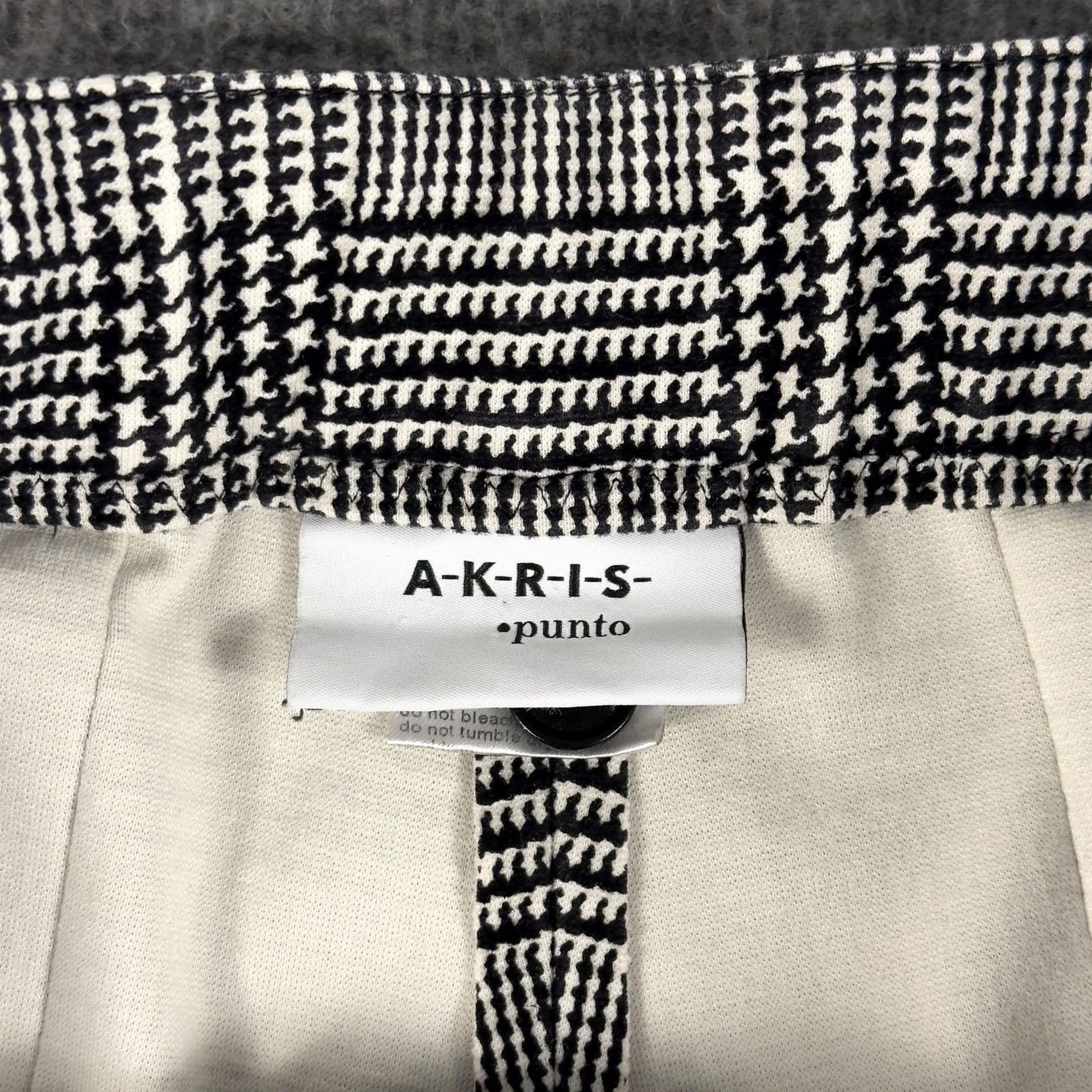 Akris Akris Punto Pants Womens 10 Gray Plaid Tapered Ankle Dress Trousers Work Size 32" / US 10 / IT 46 - 2 Thumbnail