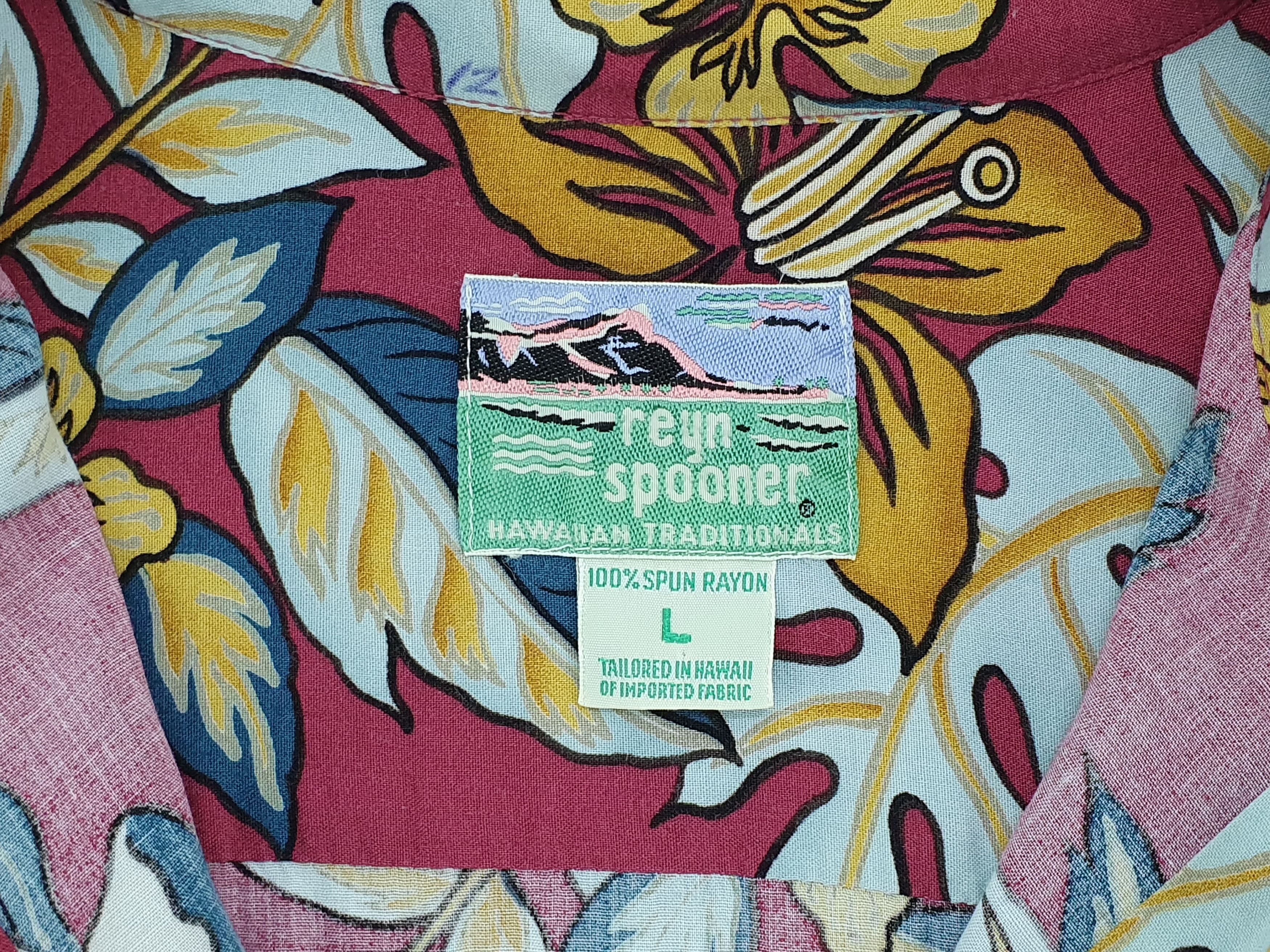 Reyn Spooner Vintage Hawaiian Floral Spun Rayon Aloha Shirt Size L Size US L / EU 52-54 / 3 - 7 Thumbnail