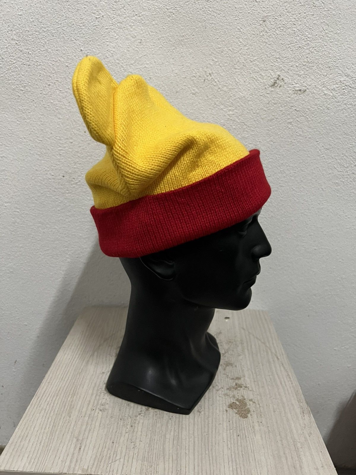 Disney Disney Pooh Cartoon Beanie Hat Size ONE SIZE - 4 Thumbnail