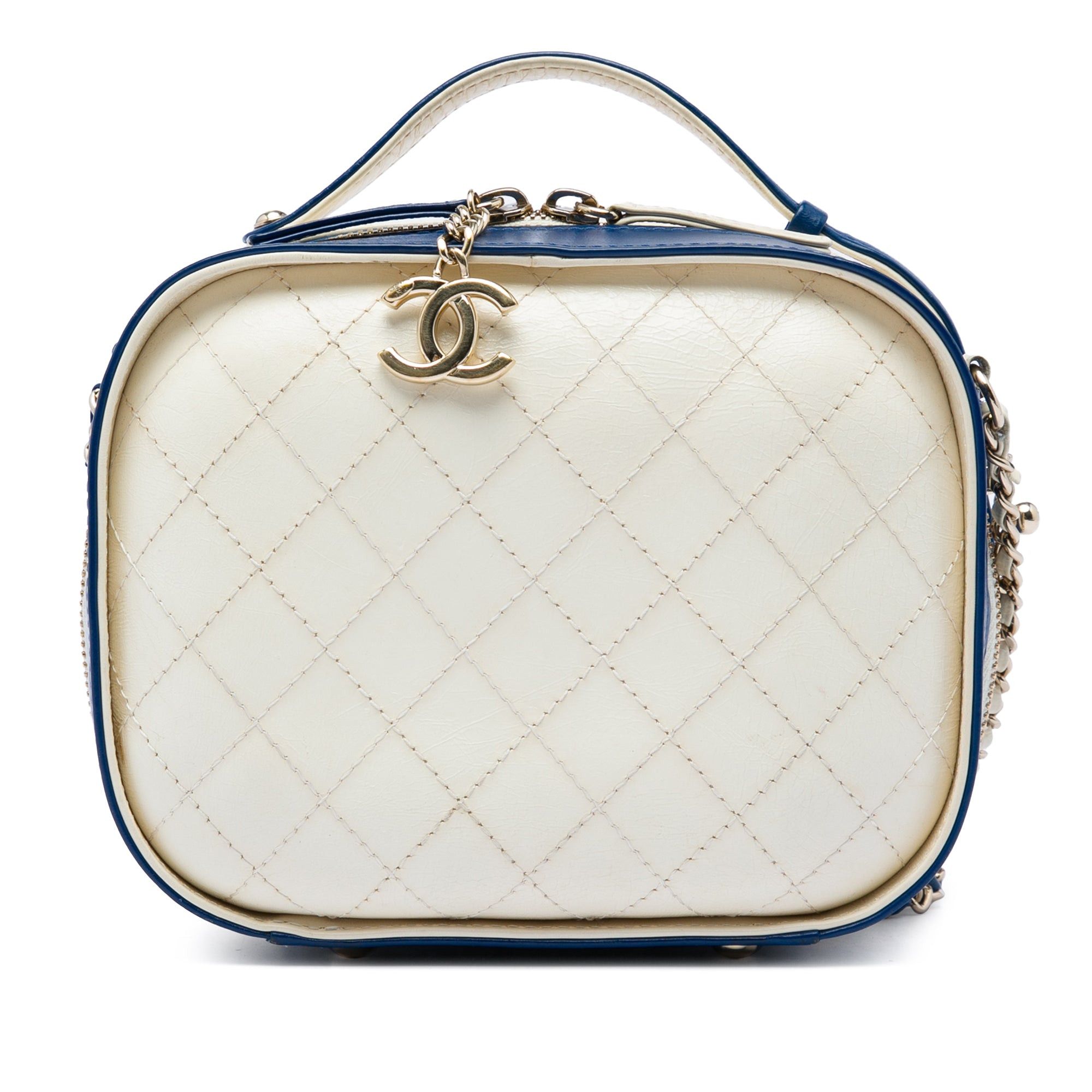 Chanel CC Crumpled Calfskin Vanity Case Size ONE SIZE - 1 Thumbnail