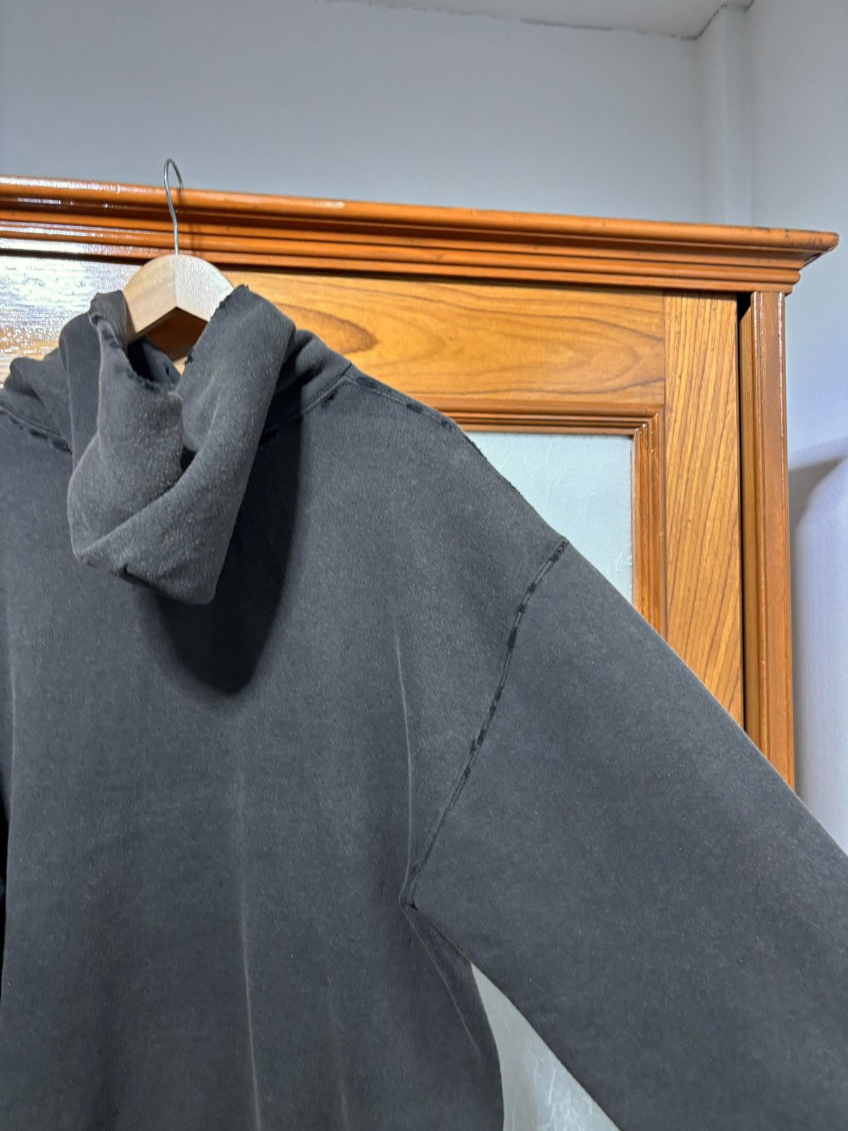 Russell Athletic 90s Thrashed Sun Faded Russell Hoodie Size US L / EU 52-54 / 3 - 20 Thumbnail