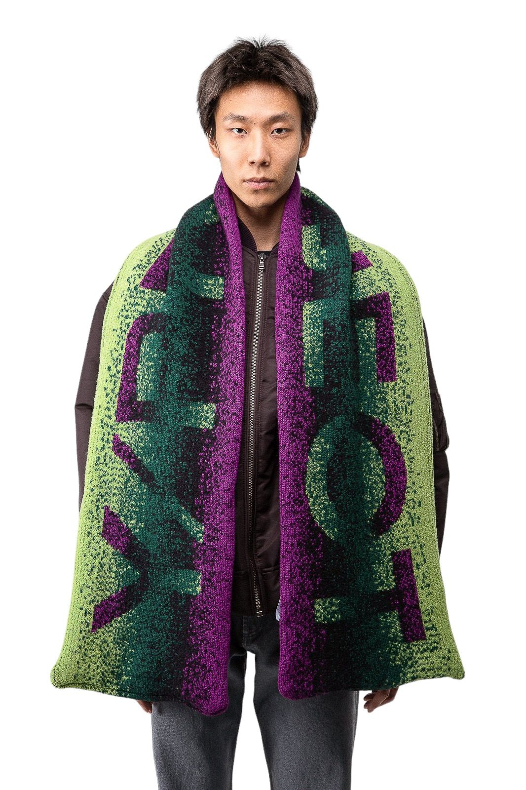 Pre-owned Yproject Gradient Padded Blanket Scarf In Green