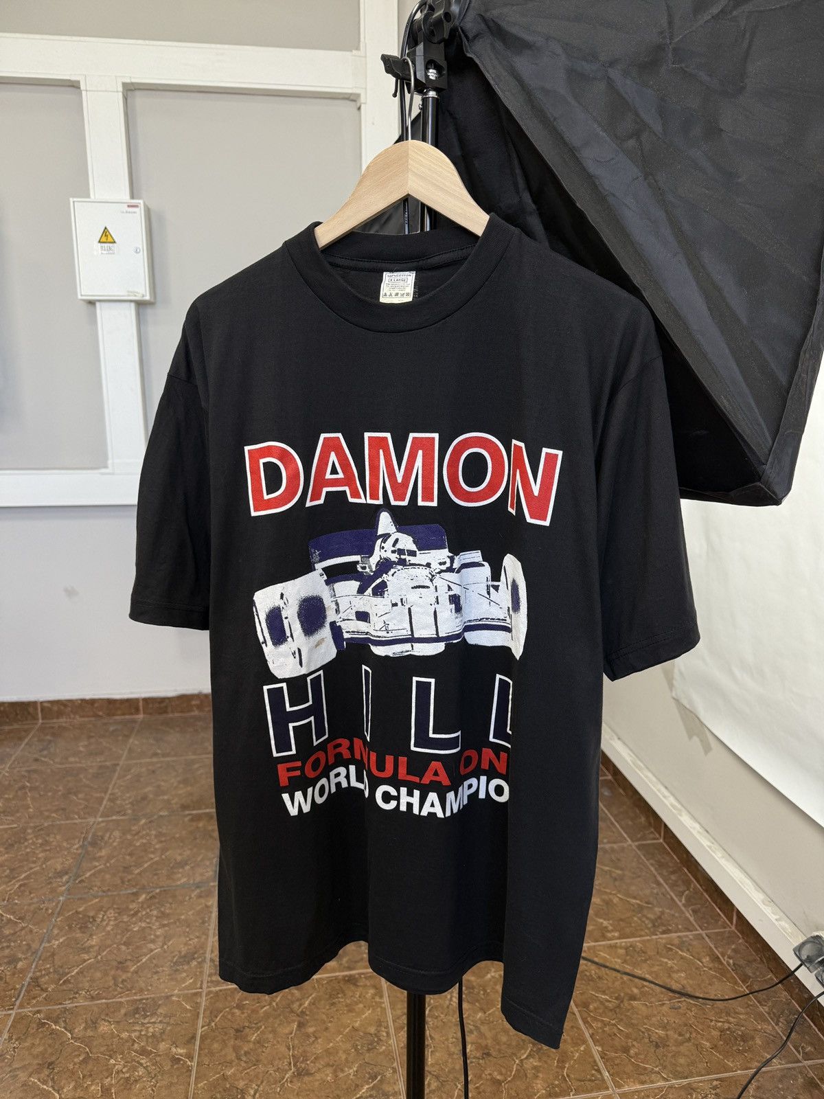 Formula 1 🇬🇧 Vintage 1996 Damon Hill F1 Formula One World Champion Tee Size US XL / EU 56 / 4 - 1 Thumbnail