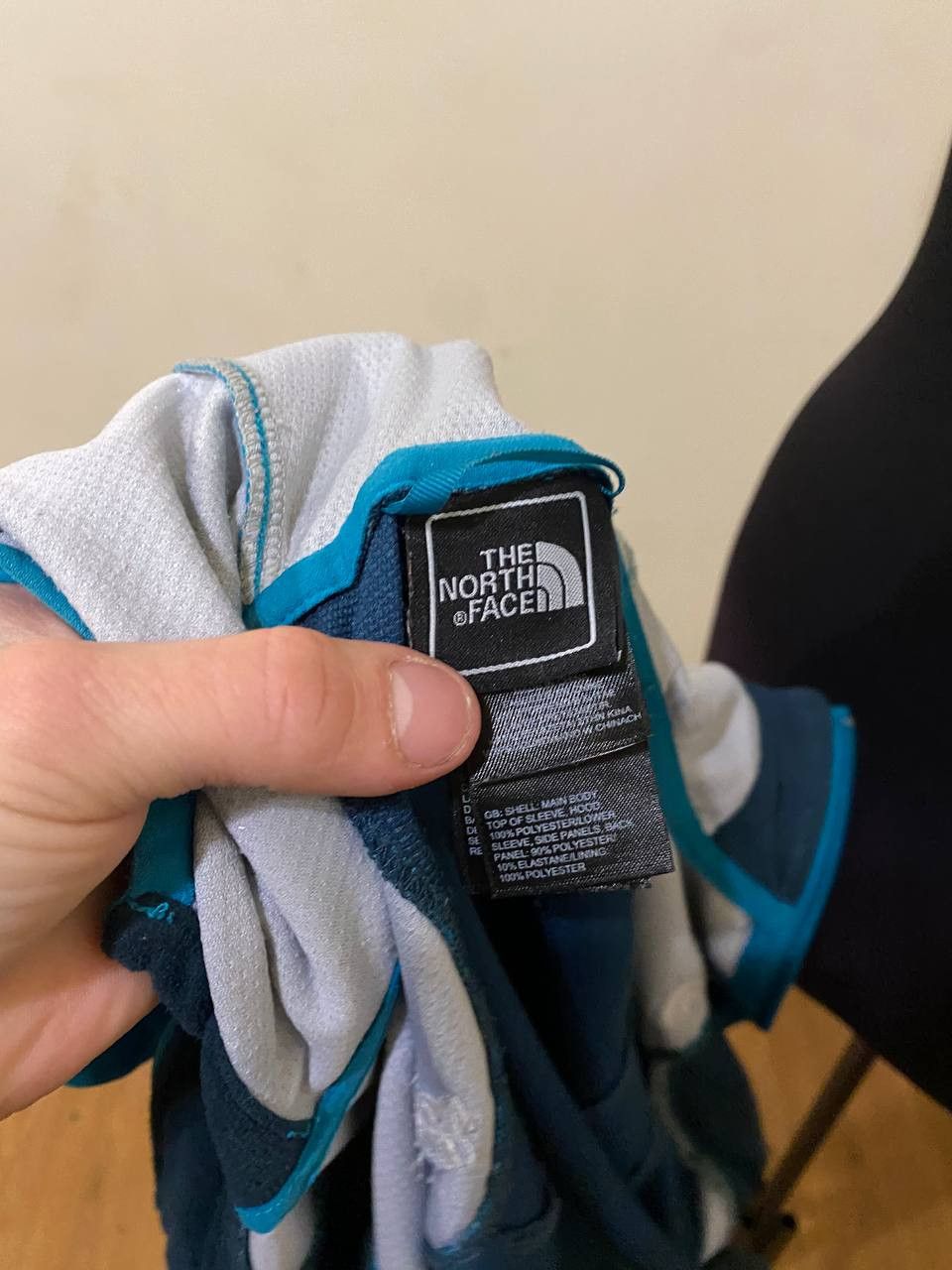 The North Face THE NORTH FACE Windstopper Jacket Women's XS Windbreaker Size XS / US 0-2 / IT 36-38 - 13 Thumbnail