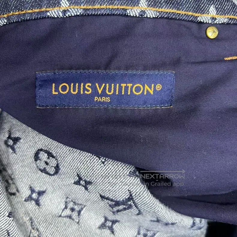 Louis Vuitton Louis Vuitton Navy Logo Jacquard Mid-Rise Button Straight Size US 33 - 2 Thumbnail