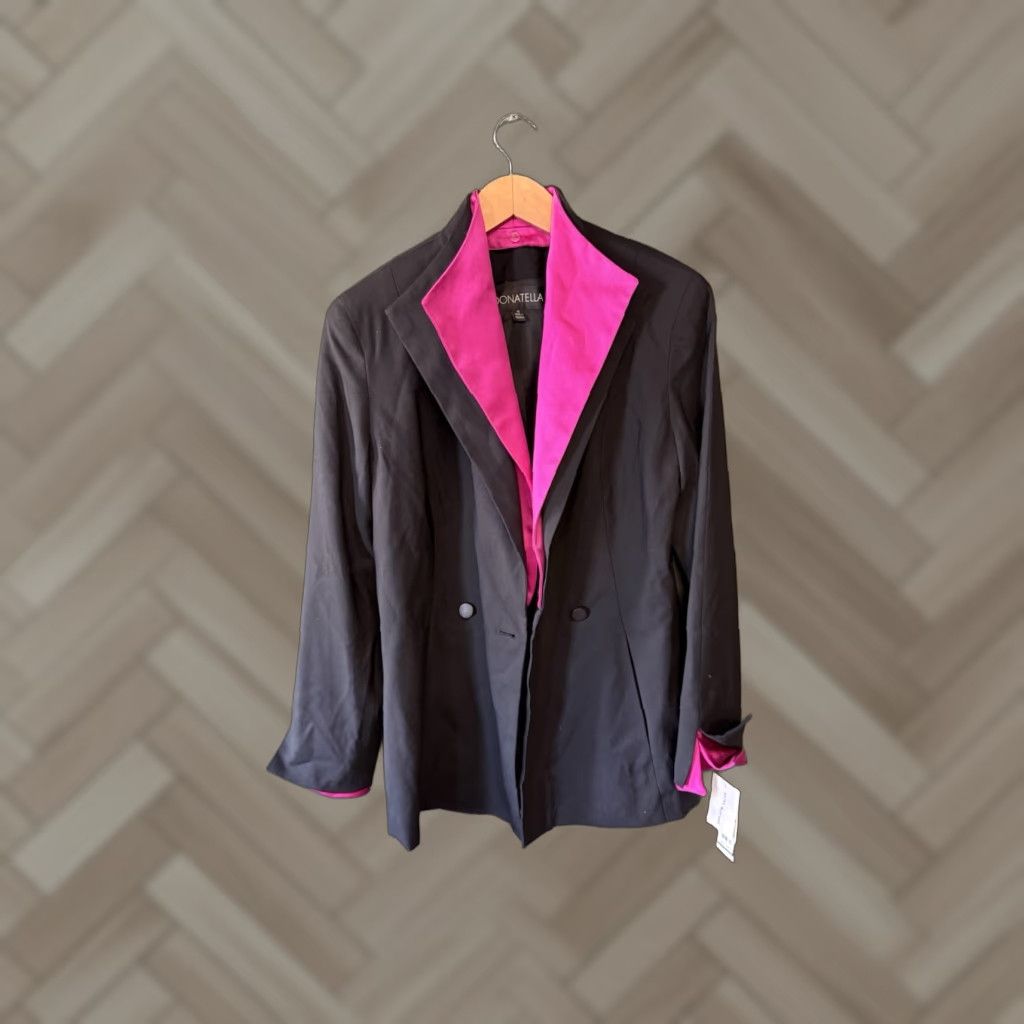 Vintage VINTAGE Donatella Blazer Women Jacket NWT Size 10 Black Tuxedo Style, Blazer, 19" Pit to Pit, 29" Back Hem, Jacket Womens Size L / US 10 / IT 46 - 1 Thumbnail
