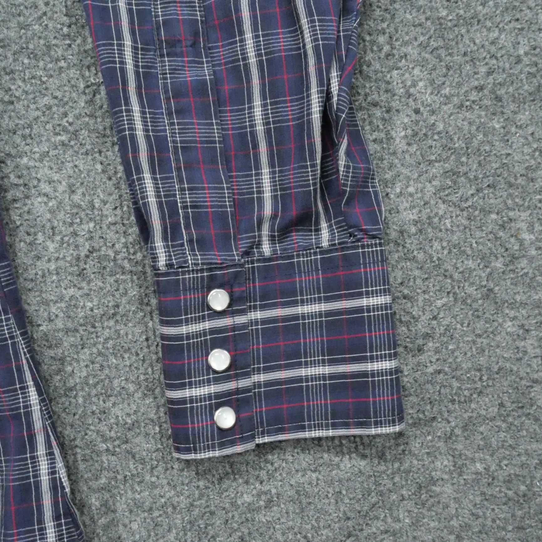 Wrangler Wrangler Shirt Mens XL Blue Plaid Pearl Snap Western Country Button-Up Pockets Size US XL / EU 56 / 4 - 2 Thumbnail