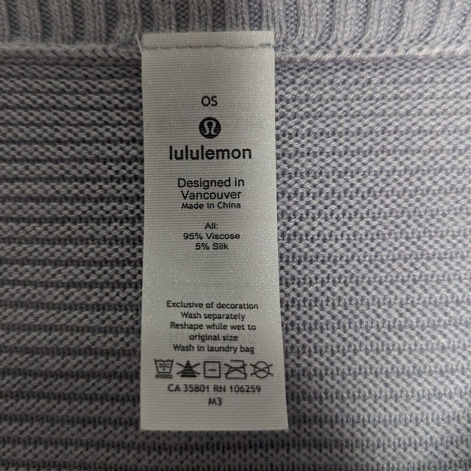 Lululemon Lululemon Forward Flow Cape Poncho Silvery Blue Loose Fit Size ONE SIZE - 3 Thumbnail