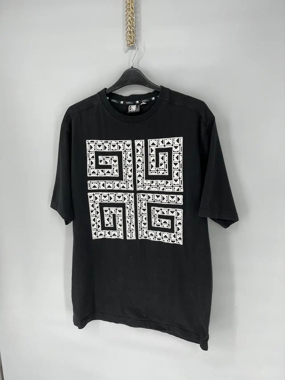 Band Tees Mens Vintage Y2K T Shirt Karl Kani Big Logo Size L Size US L / EU 52-54 / 3 - 3 Thumbnail
