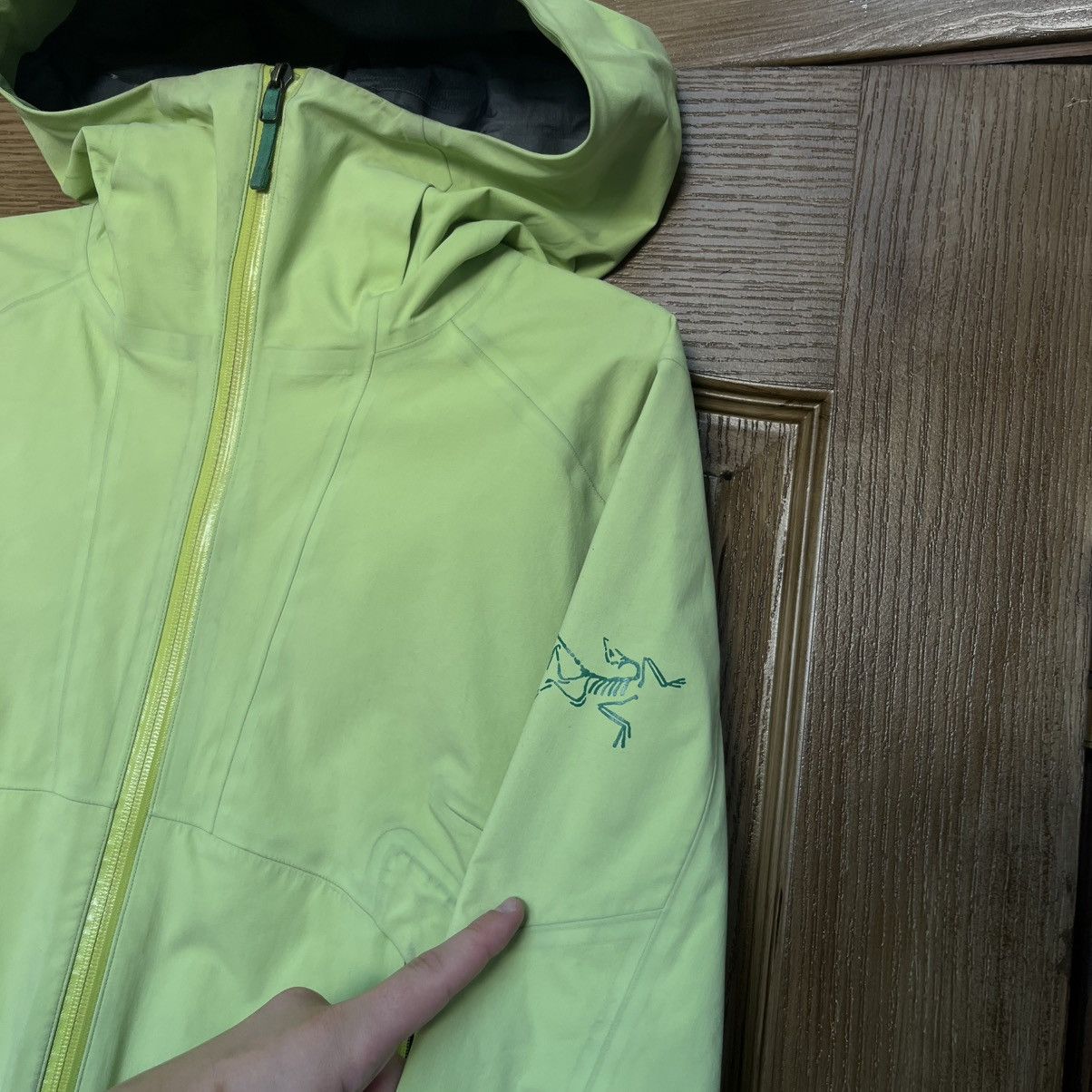 Arc'teryx Vintage Arc’teryx Gore Tex Recco Jacket Size US S / EU 44-46 / 1 - 4 Thumbnail