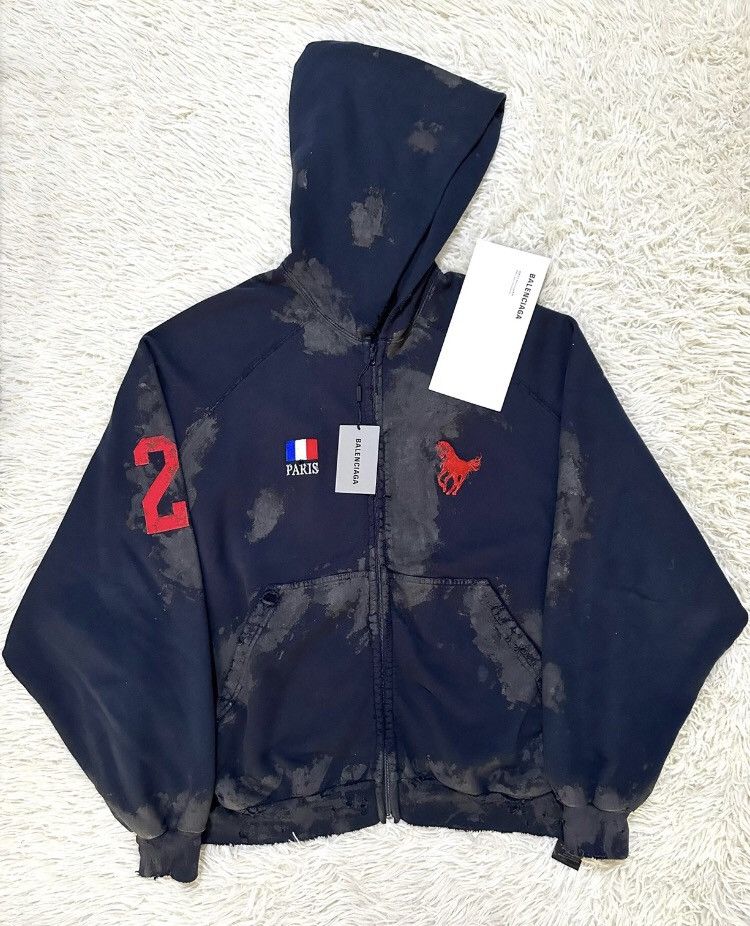 Balenciaga Balenciaga FW22 Mud Dyed War Horse Show Flag Navy Embroidere Size US L / EU 52-54 / 3 - 4 Thumbnail