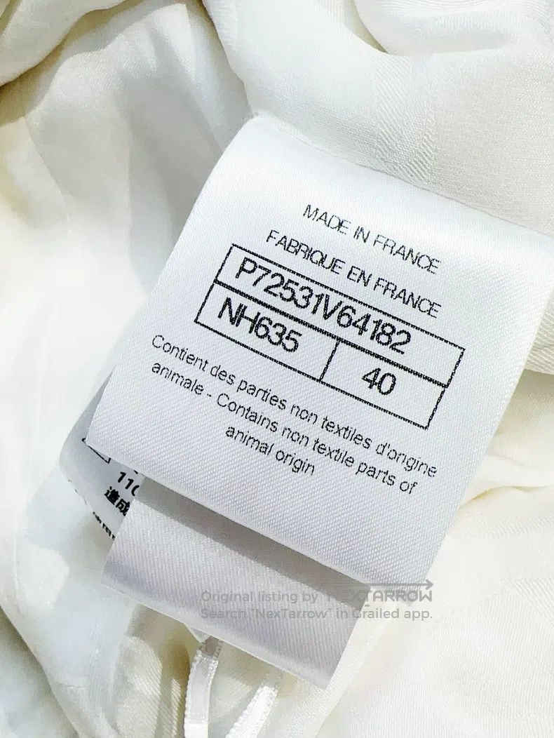 Chanel Chanel 22S white colour plaid front short back long strap Size S / US 4 / IT 40 - 6 Thumbnail