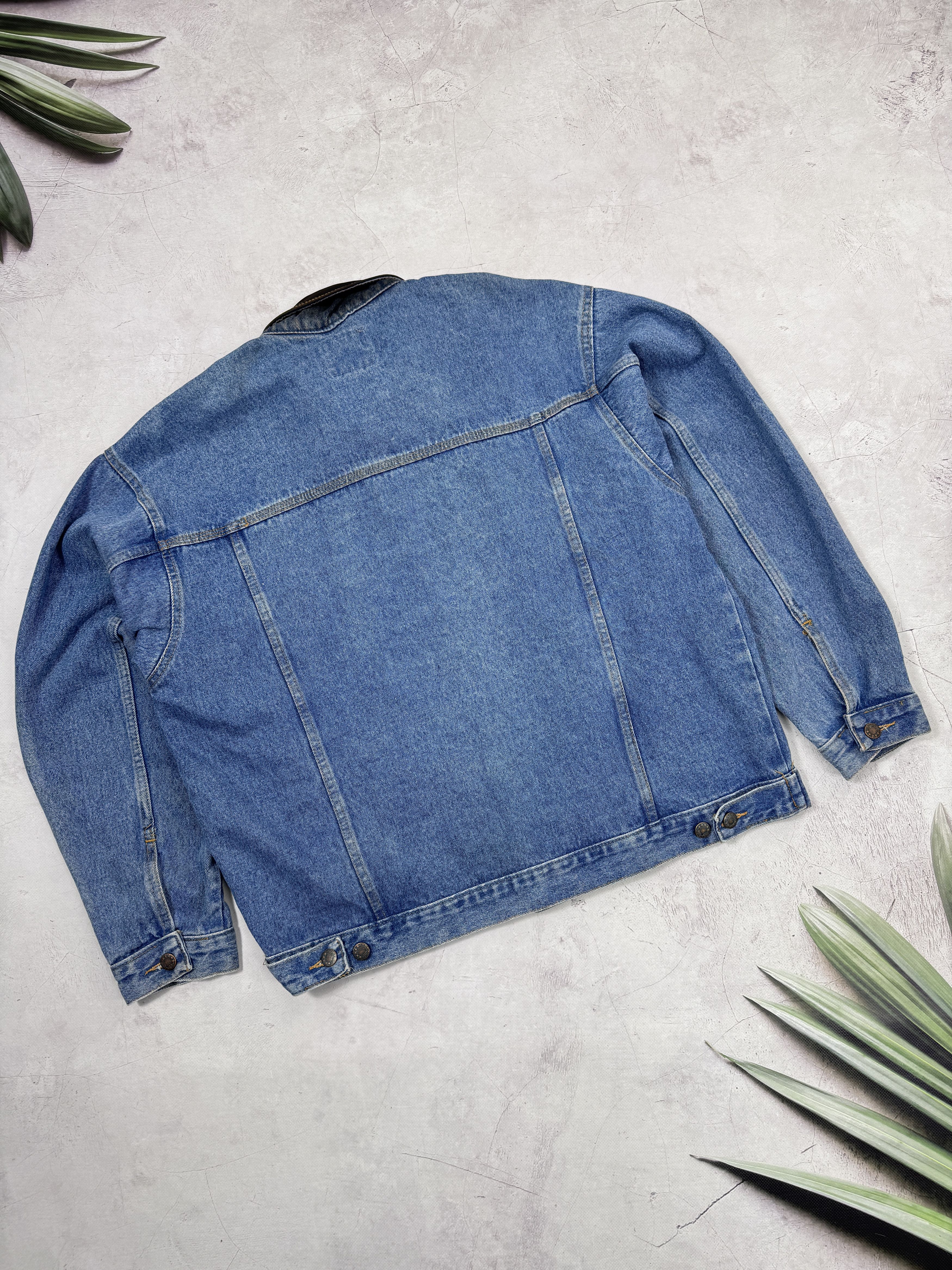 Marlboro × Vintage Vintage Marlboro Denim Jacket & Leather Collar Size US XL / EU 56 / 4 - 18 Thumbnail