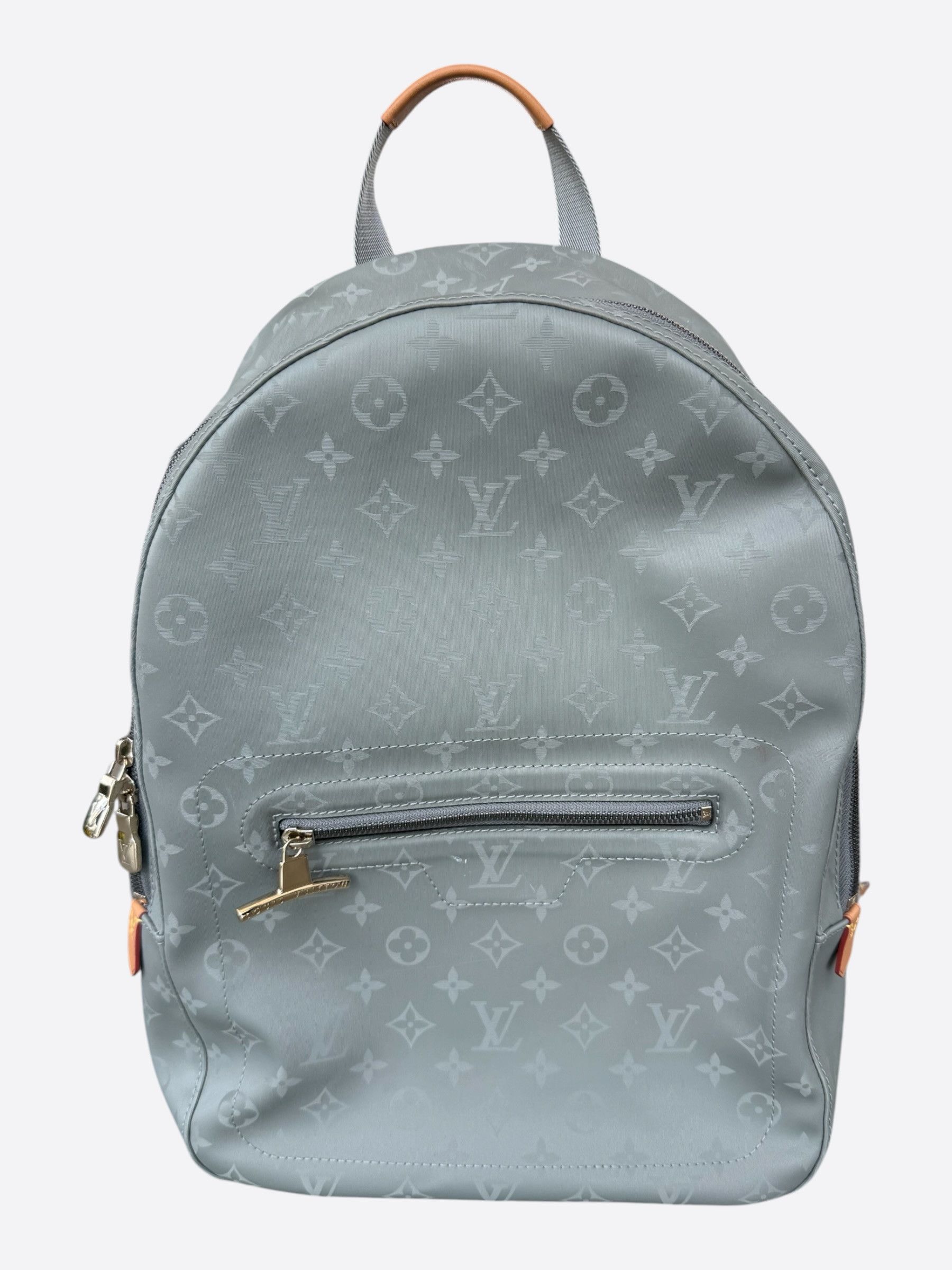 Louis Vuitton Louis Vuitton Silver Titanium Monogram Backpack Size ONE SIZE - 1 Thumbnail