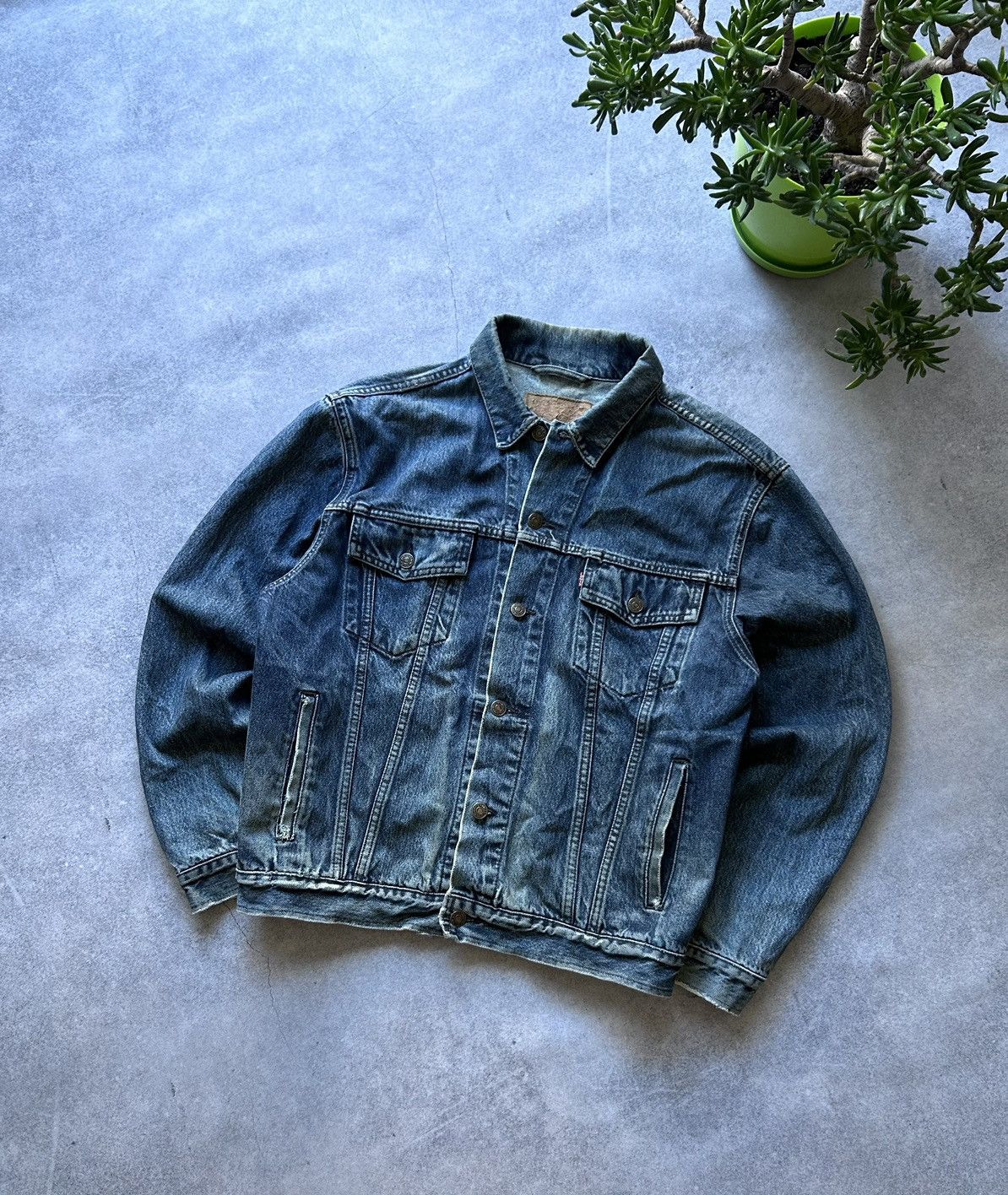 Levi's Vintage Clothing × Vintage Vintage Levis denim distressed jacket mens Size US L / EU 52-54 / 3 - 1 Thumbnail