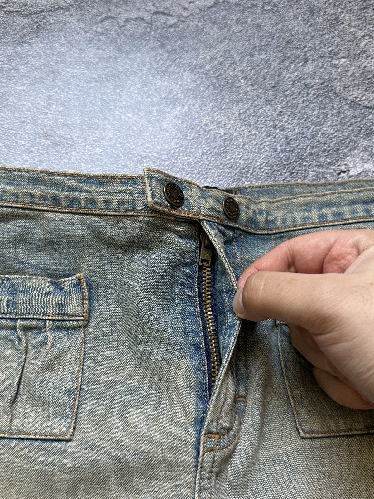 Dolce & Gabbana Vtg 90s Dolce & Gabbana Y2K Wash Denim Pocket Skirt 40 Italy Size 26" / US 2 / IT 38 - 10 Thumbnail