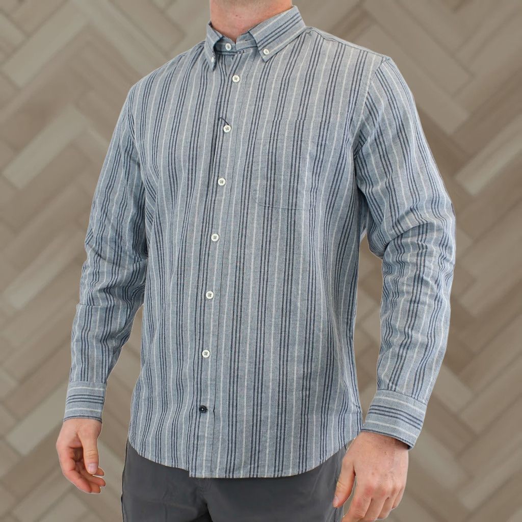 Taylor Stitch Taylor Stitch The Jack Shirt Mens S Sky Blue Chambray Stripe Button-Up Long Sleeve Shirt Size US S / EU 44-46 / 1 - 1 Thumbnail
