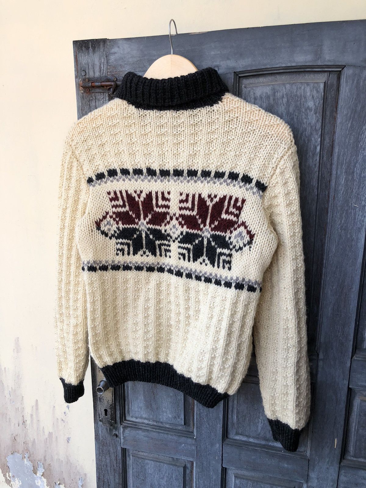 Vintage Sweet Grandma Handmade Knit With Snow Graphic on Both Side Size US S / EU 44-46 / 1 - 12 Thumbnail