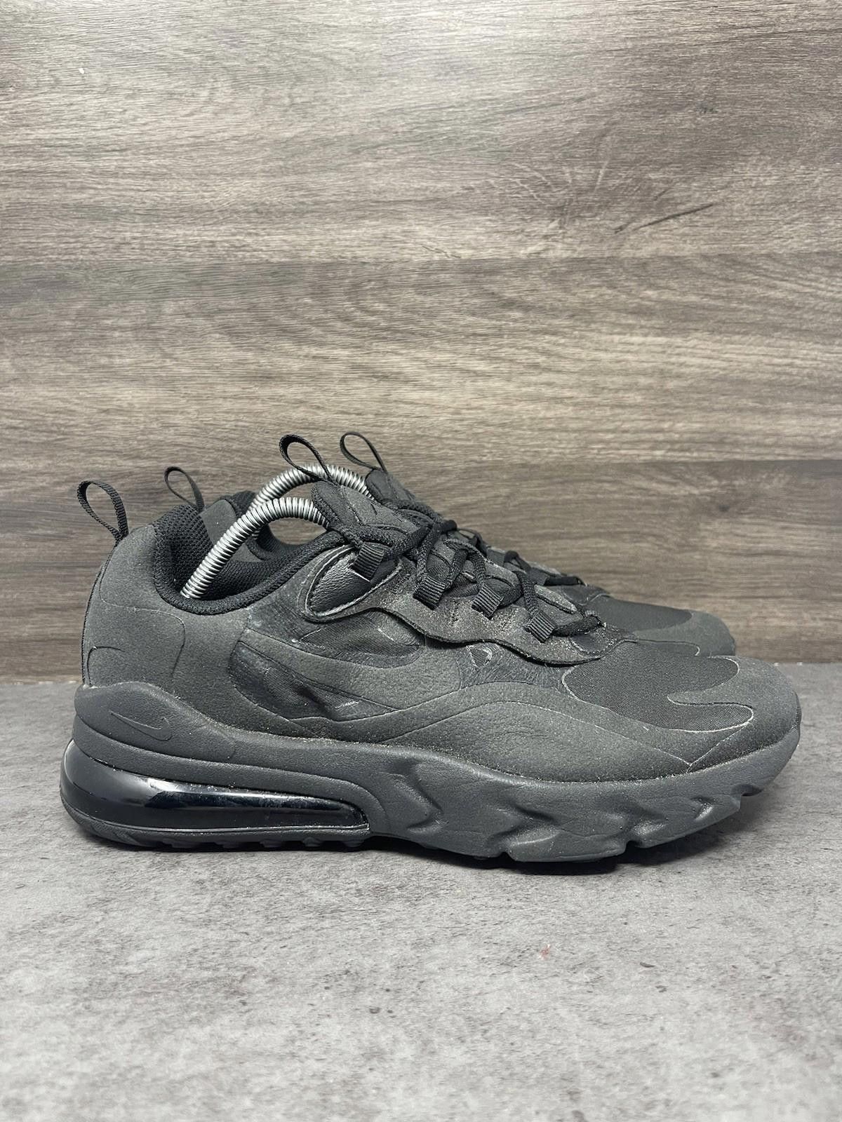 Nike Nike Air Max 270 React Sneakers Kids Size 7 GS Running Shoes Size US 7 / EU 40 - 5 Thumbnail