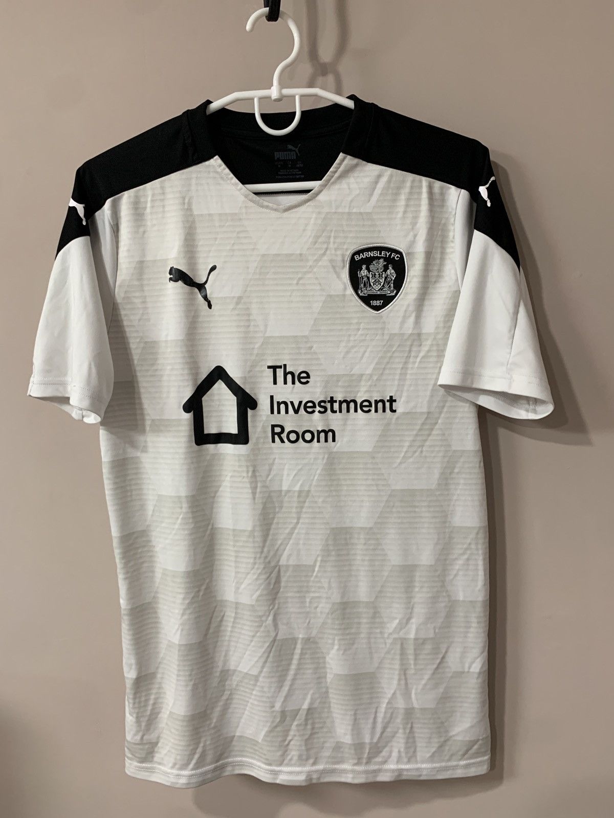 Puma Barnsley Away Football Shirt Puma Soccer Jersey Size M Size US M / EU 48-50 / 2 - 1 Thumbnail