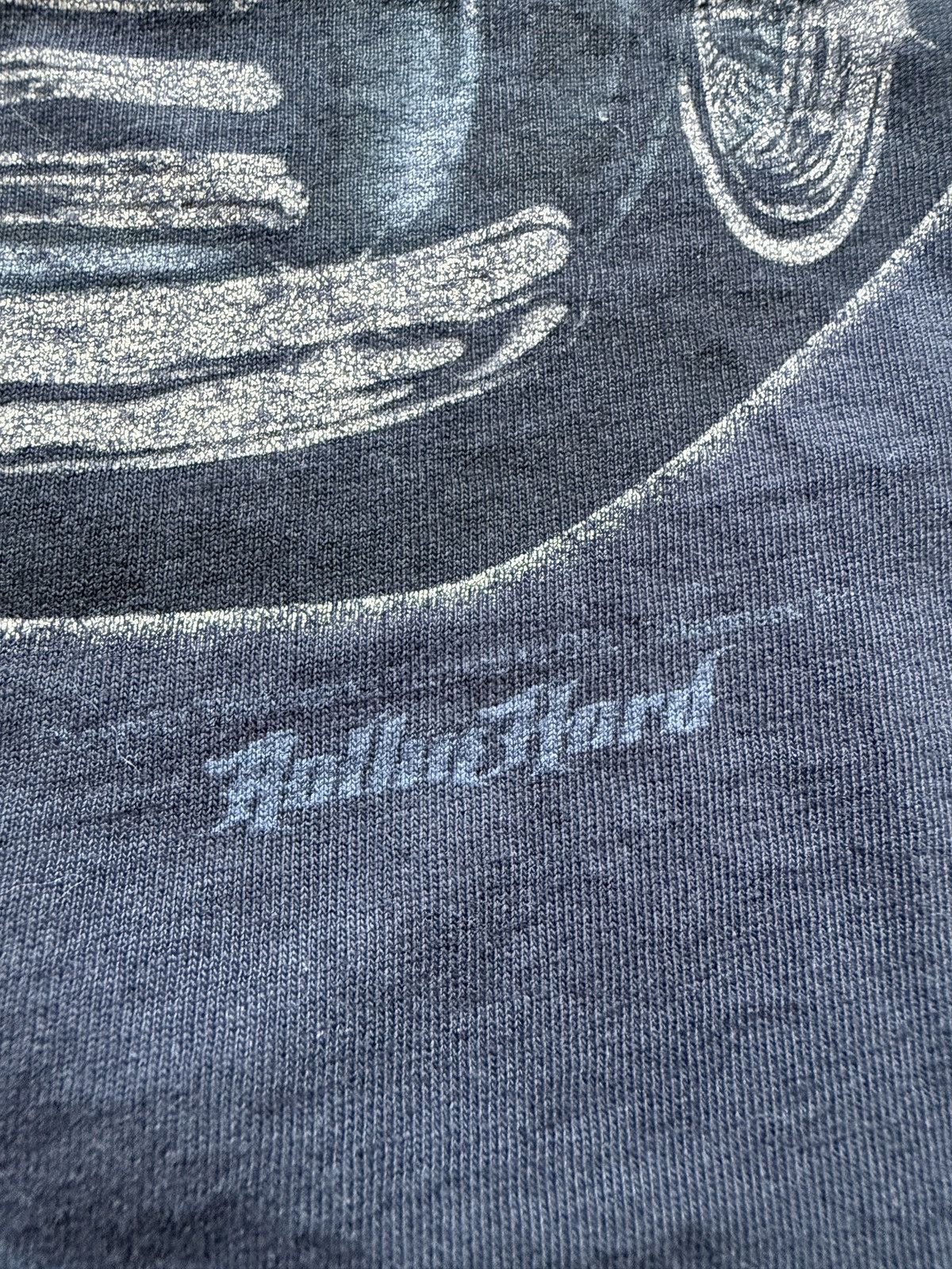 Vintage Vintage Y2K Chevrolet Trucks Faded Thrashed Graphic Tee Size US XL / EU 56 / 4 - 4 Thumbnail