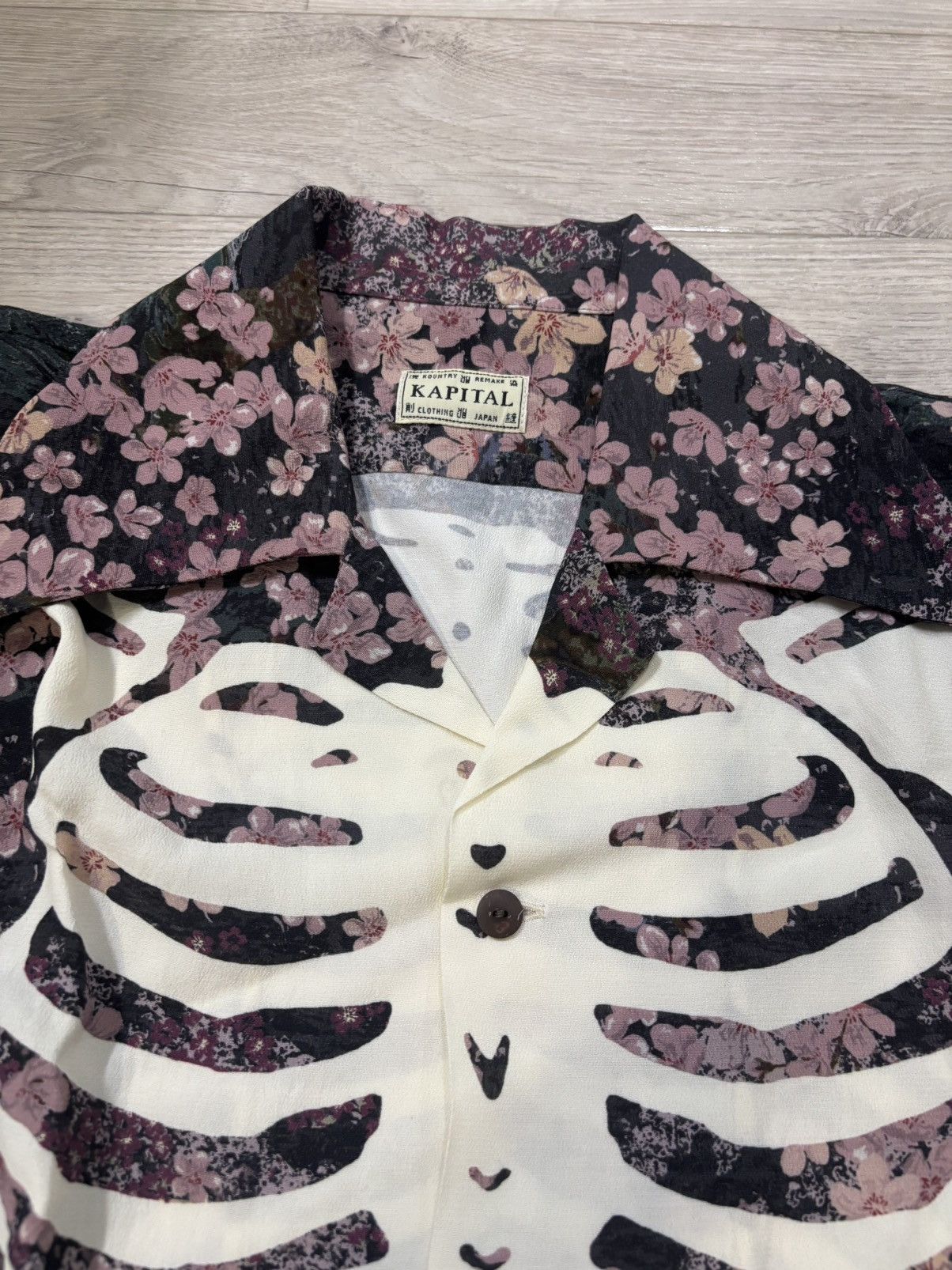 Kapital Kapital Rayon Sakura Bone Langle Collar Shirt Cherry Aloha Size US L / EU 52-54 / 3 - 3 Thumbnail