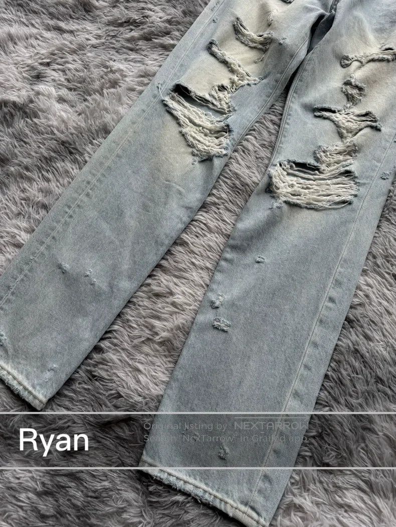 Amiri Amiri Blade-cut destroyed denim pants, washed blue Size 25" / US 0 / IT 36 - 4 Thumbnail