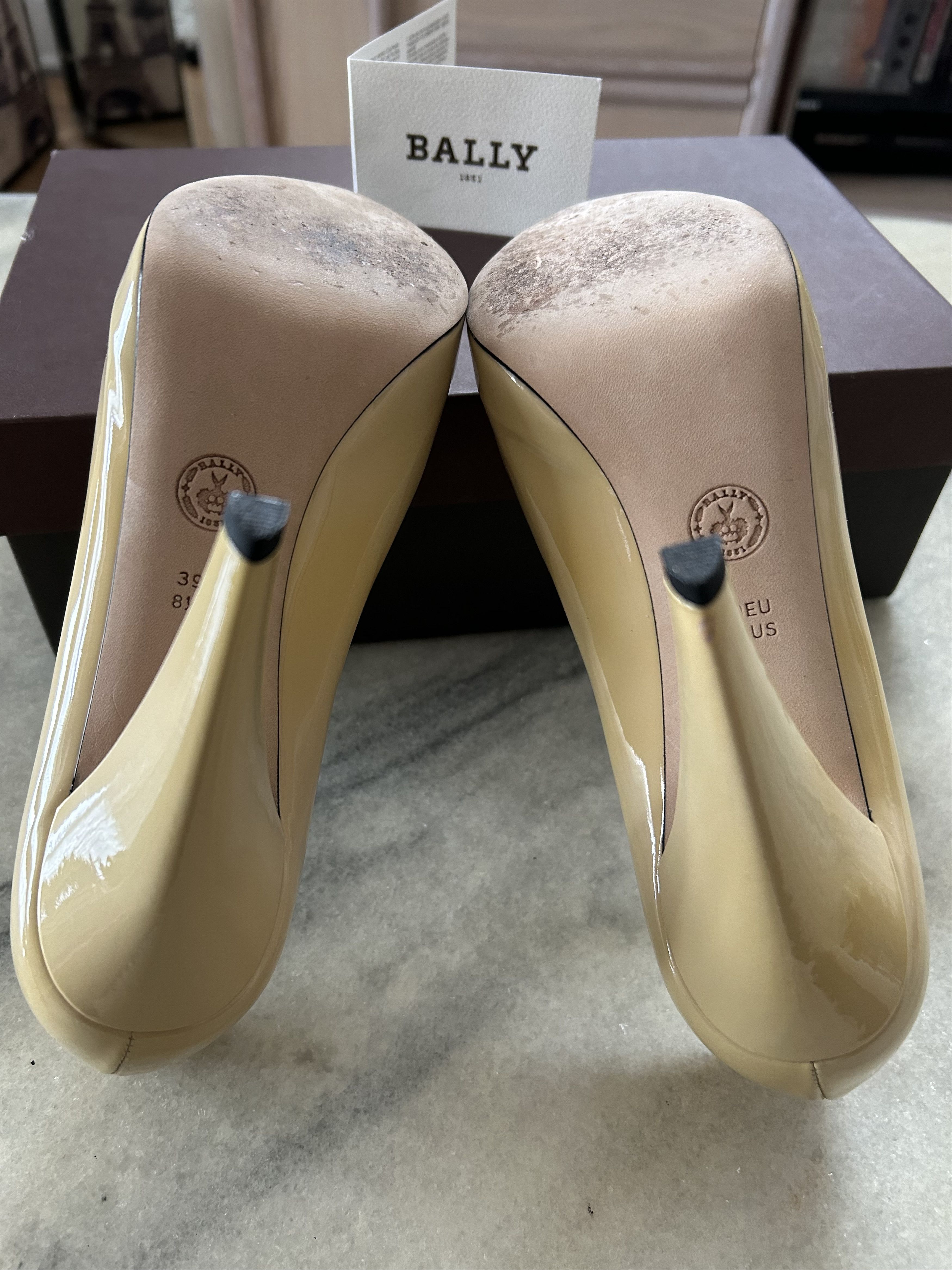Bally Bally Beige Patent Leather Peep Toe Platform Heels 8.5 EU 39 Size US 9 / IT 39 - 6 Thumbnail