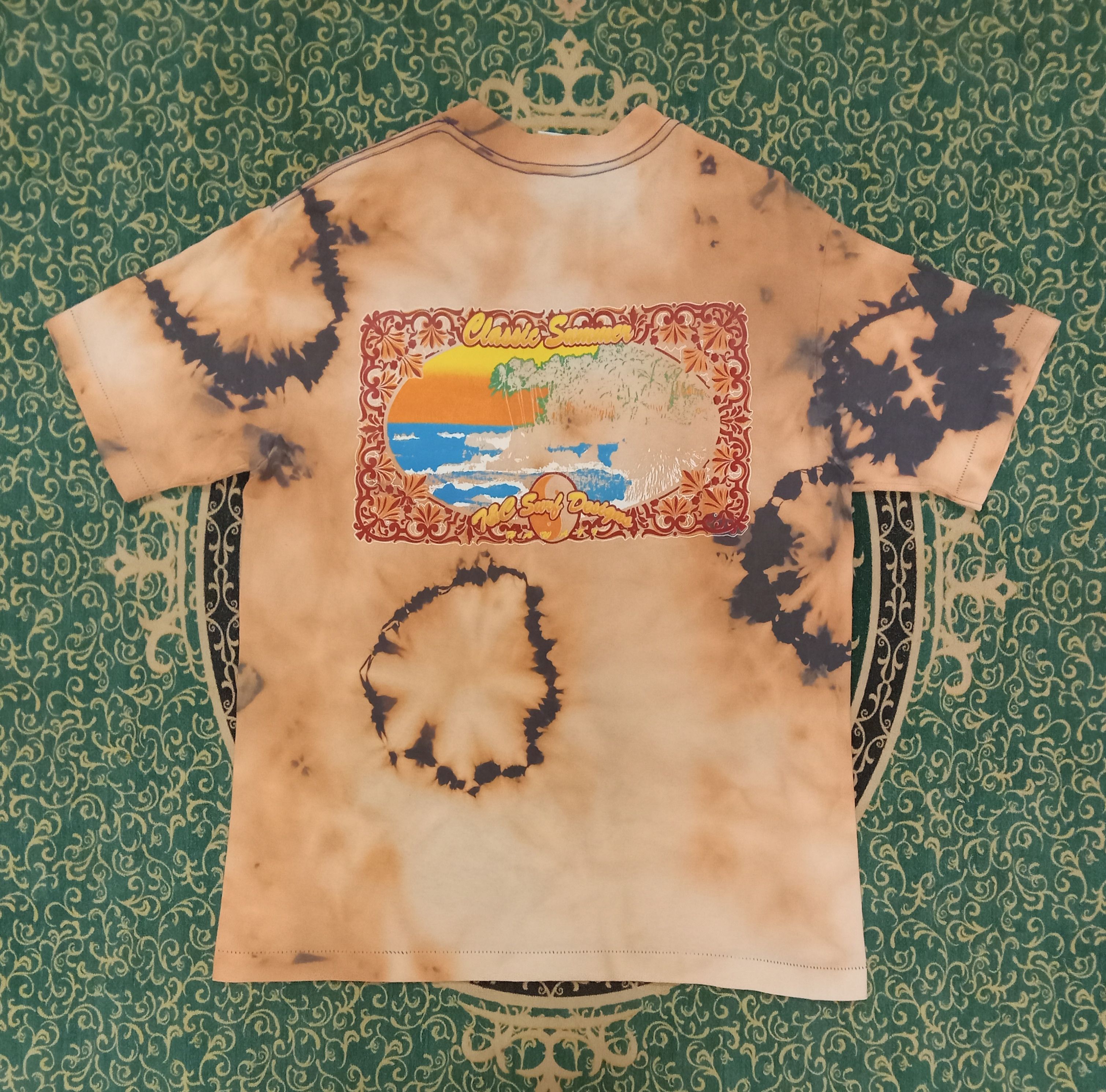 image of Very Vintage Very T&c Surf Design Hawaii T Shirt in Mix, Men's (Size Medium)
