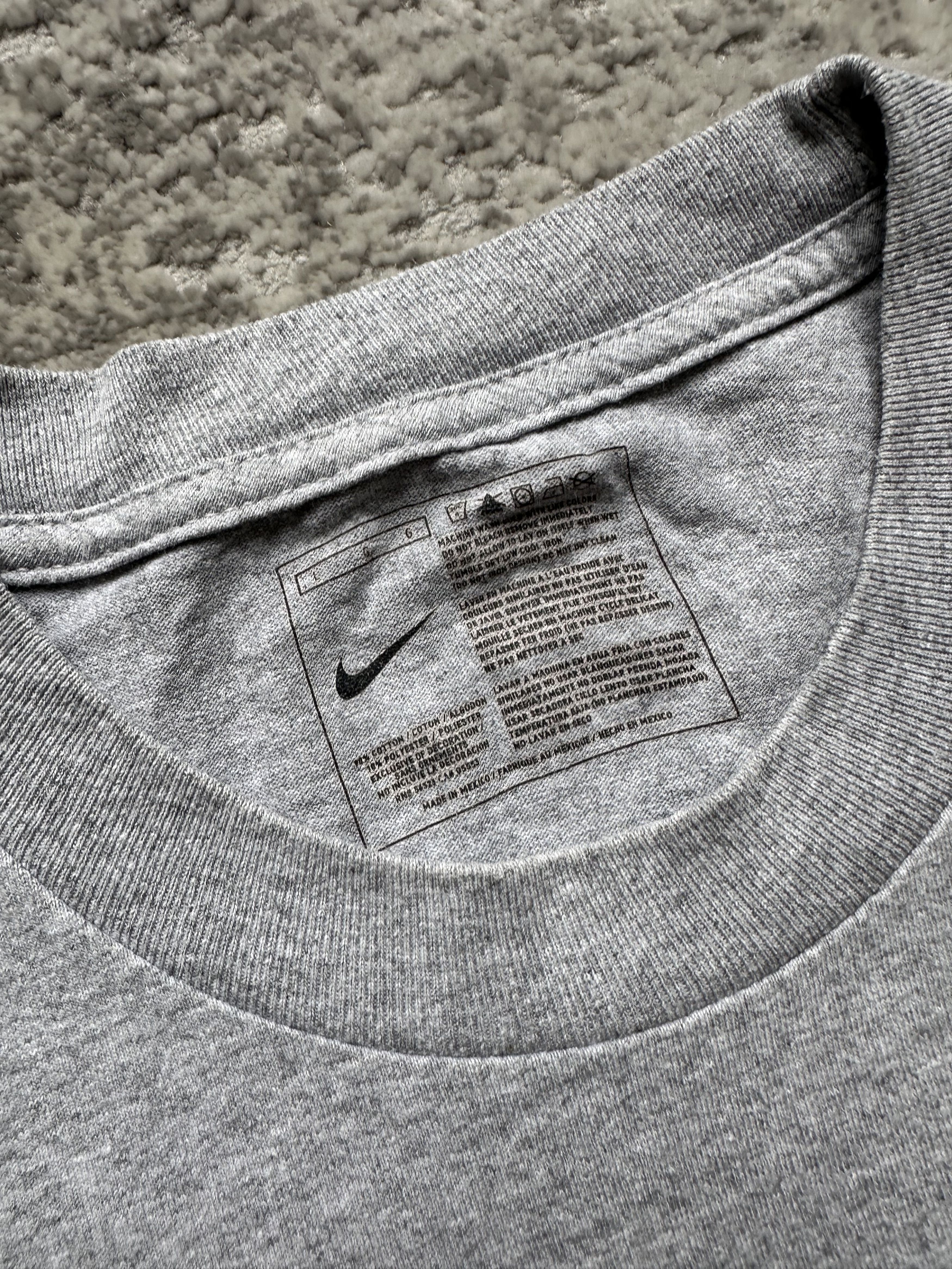 Nike Nike vintage t shirt these guns are loaded Size US L / EU 52-54 / 3 - 3 Thumbnail