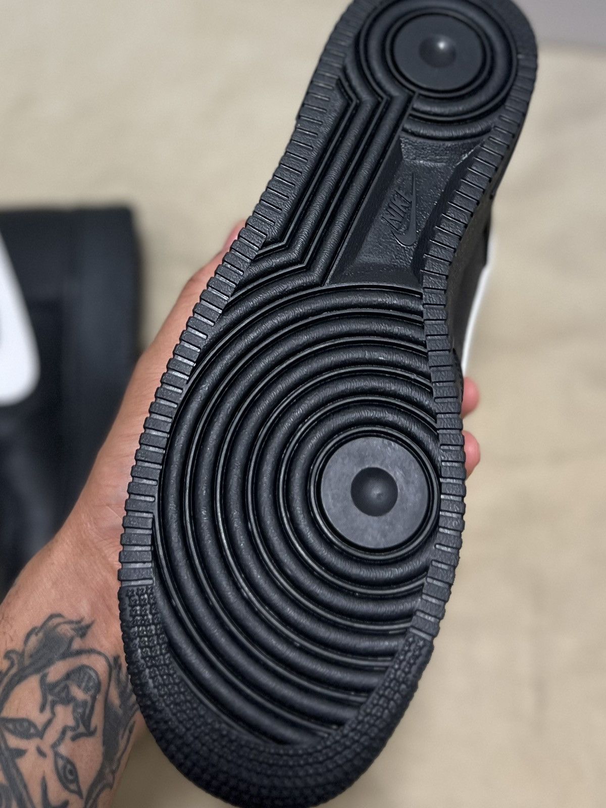 1017 ALYX 9SM 1017 ALYX 9SM x Air Force 1 High 'Black White' Size US 11.5 / EU 44-45 - 14 Thumbnail