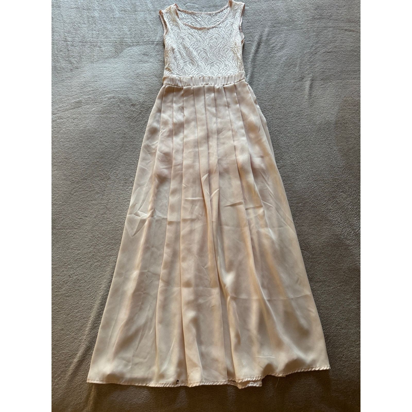 Bar III Blush Champagne Lace Bodice Pleated Satin Maxi Dress Formal Size S / US 4 / IT 40 - 1 Thumbnail