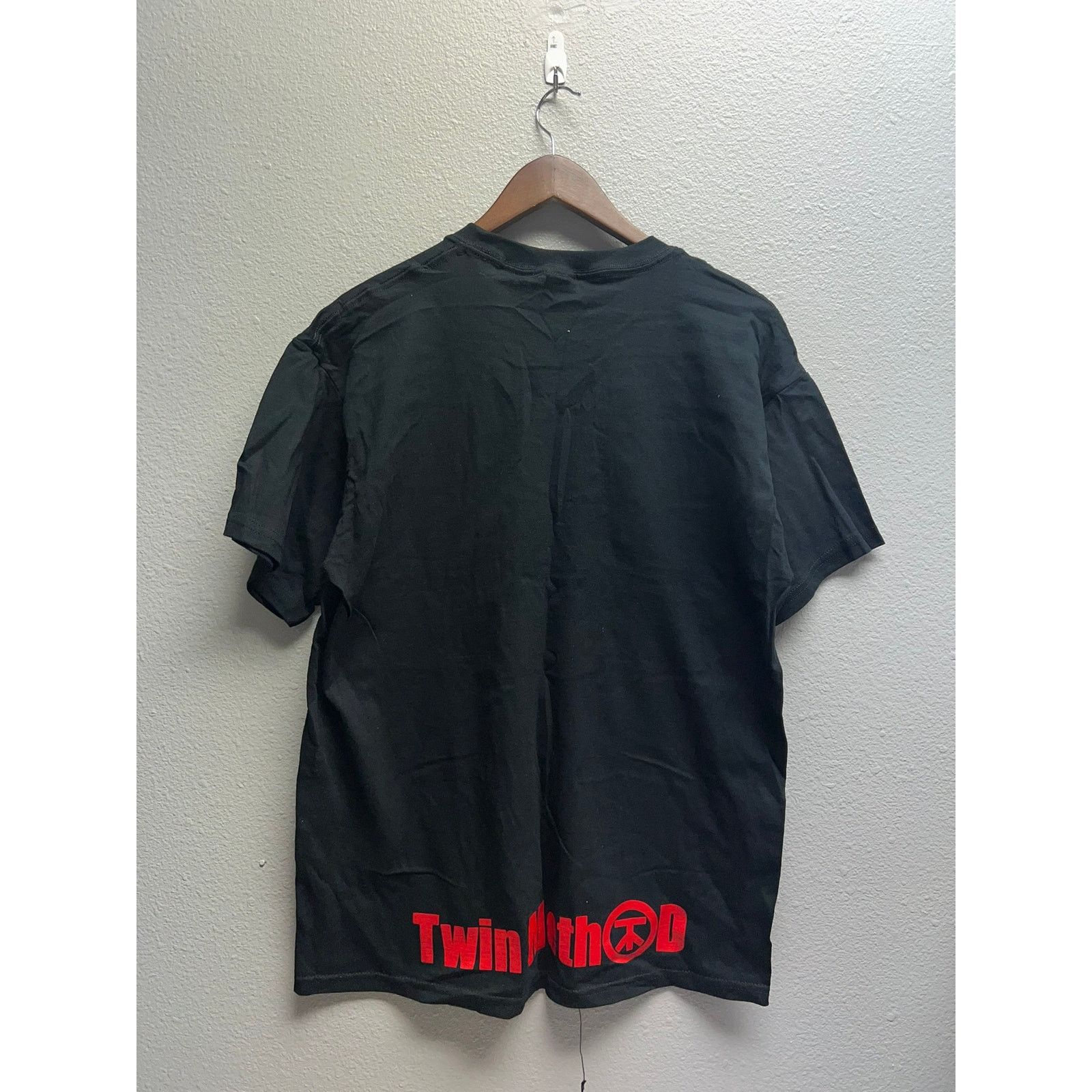 Gildan 2007 Twin Method Volume Of Self Tour Red Band Shirt 2000s L Size US L / EU 52-54 / 3 - 5 Thumbnail