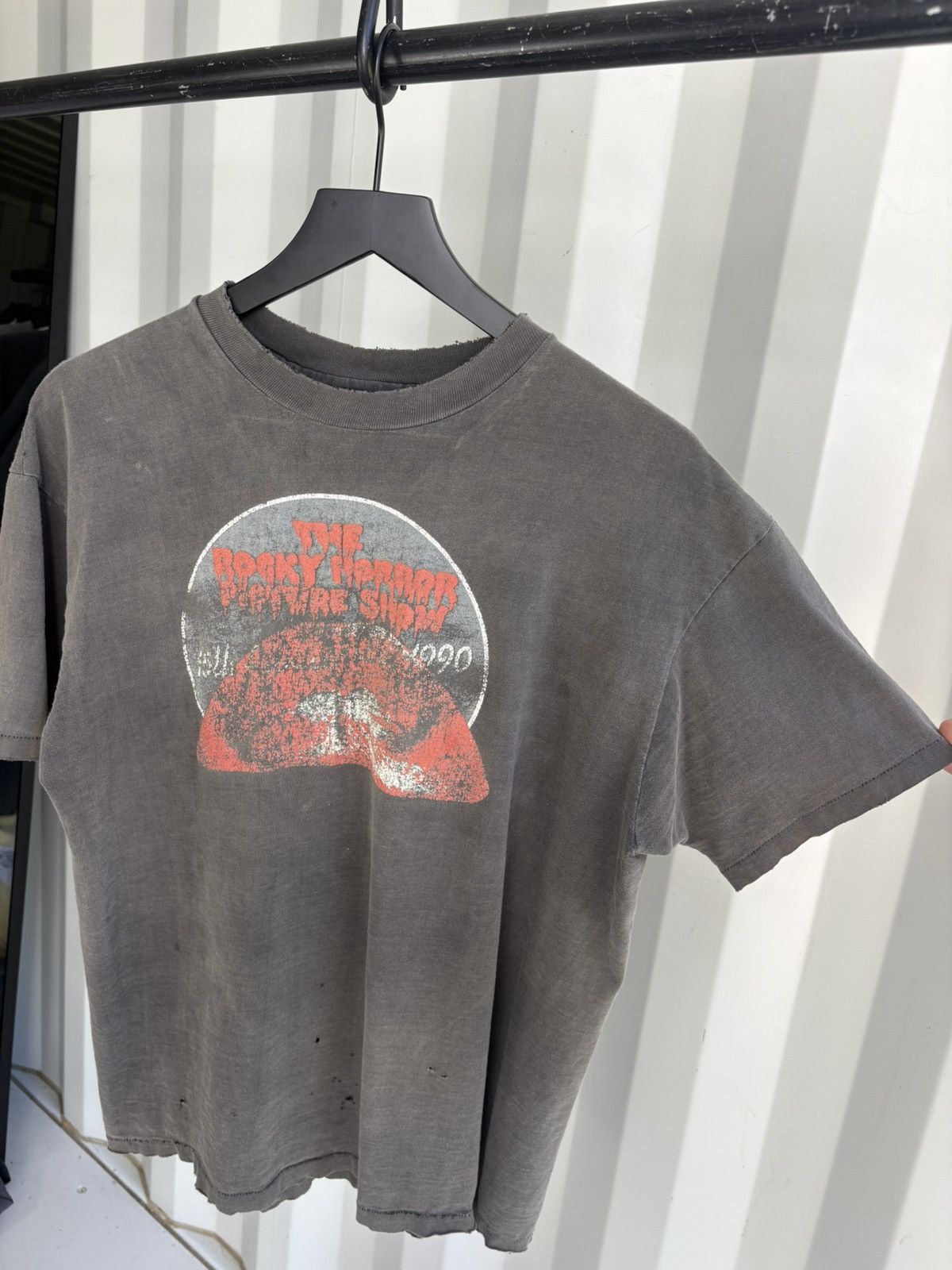 Vintage Vintage Rocky Horror Show Shirt Faded Distressed GRUNGE Band Size US L / EU 52-54 / 3 - 2 Thumbnail