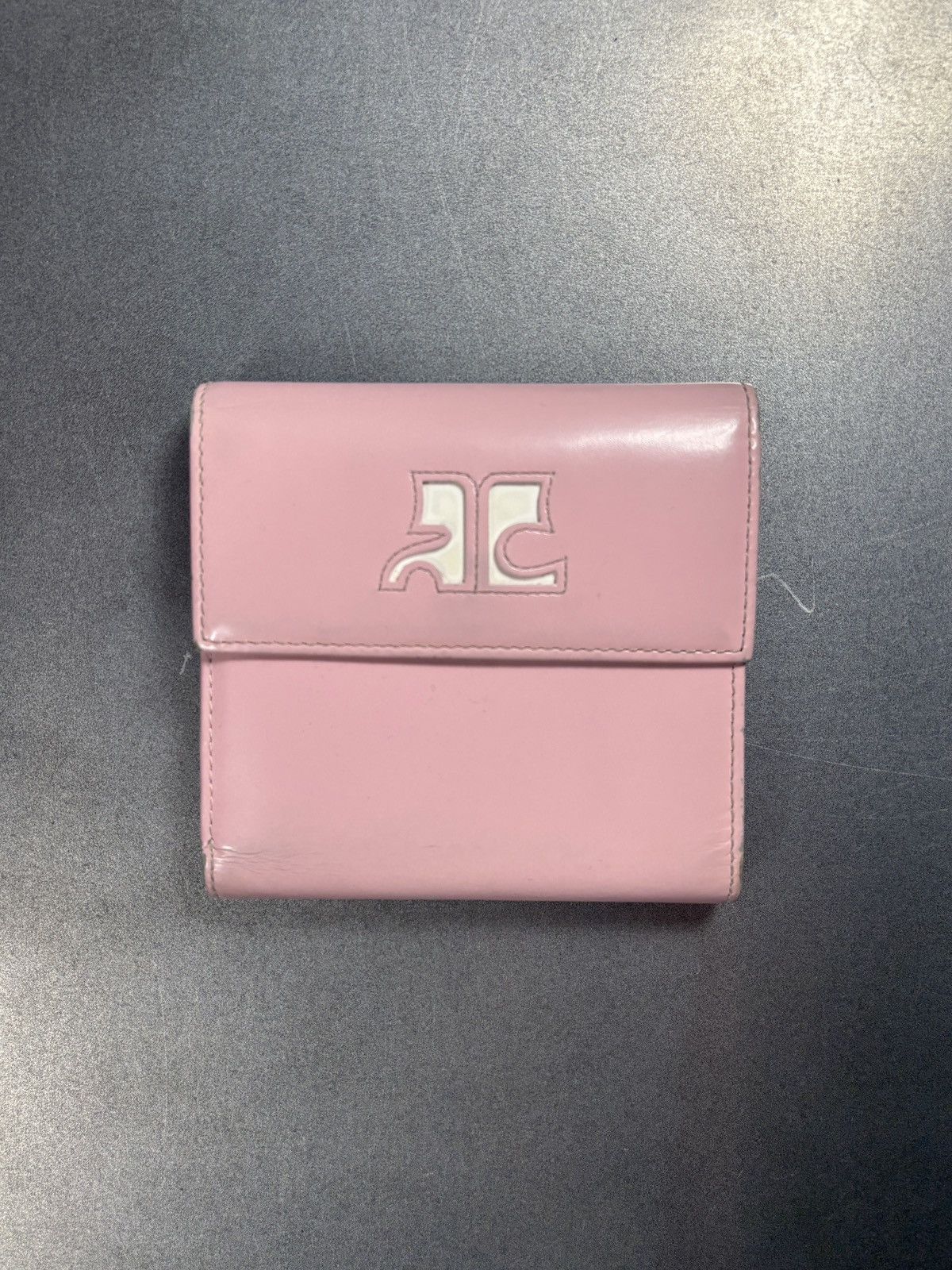 Vintage Courrèges Wallet Pink Patent Leather Tri Fold Purse