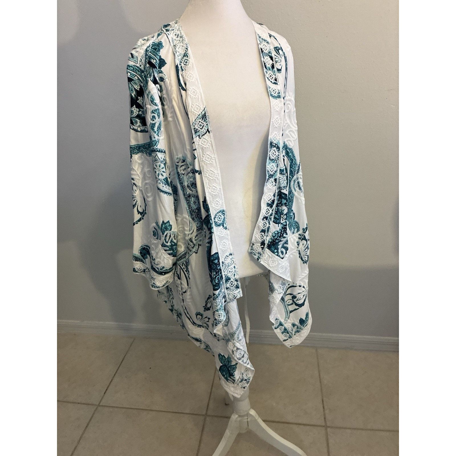 Chicos Chico's Paisley Embroidered teal Cardigan Kimono Duster L Size L / US 10 / IT 46 - 18 Thumbnail