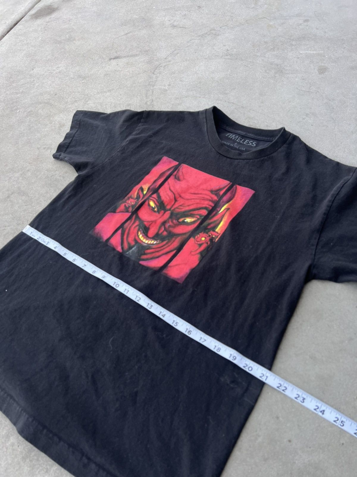 Vintage Vintage devil graphic tee 👹 Size US L / EU 52-54 / 3 - 5 Thumbnail