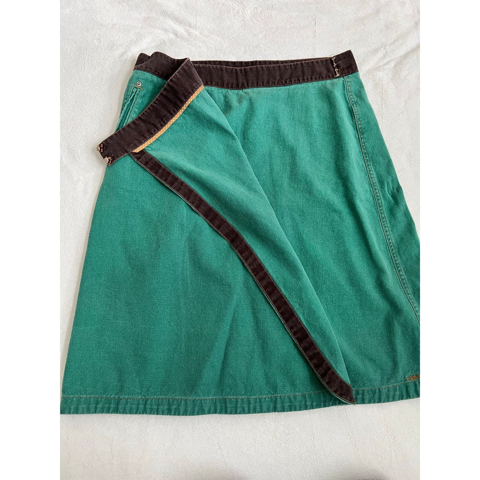 KAVU Kavu Denim Solid Green Knee Length Wrap Skirt Size 10 Size 32" / US 10 / IT 46 - 3 Thumbnail